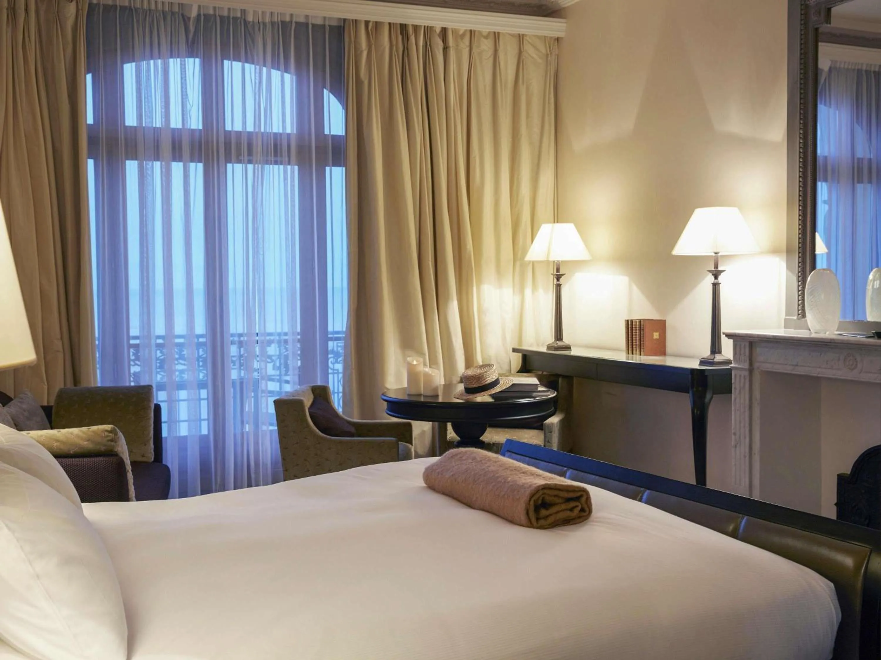 Bedroom, Bed in Le Grand Hotel de Cabourg - MGallery Collection