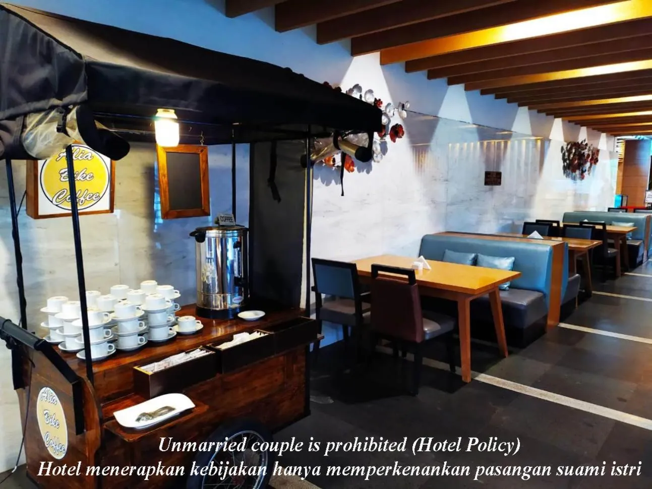 Restaurant/places to eat in Hotel Gren Alia Jakarta