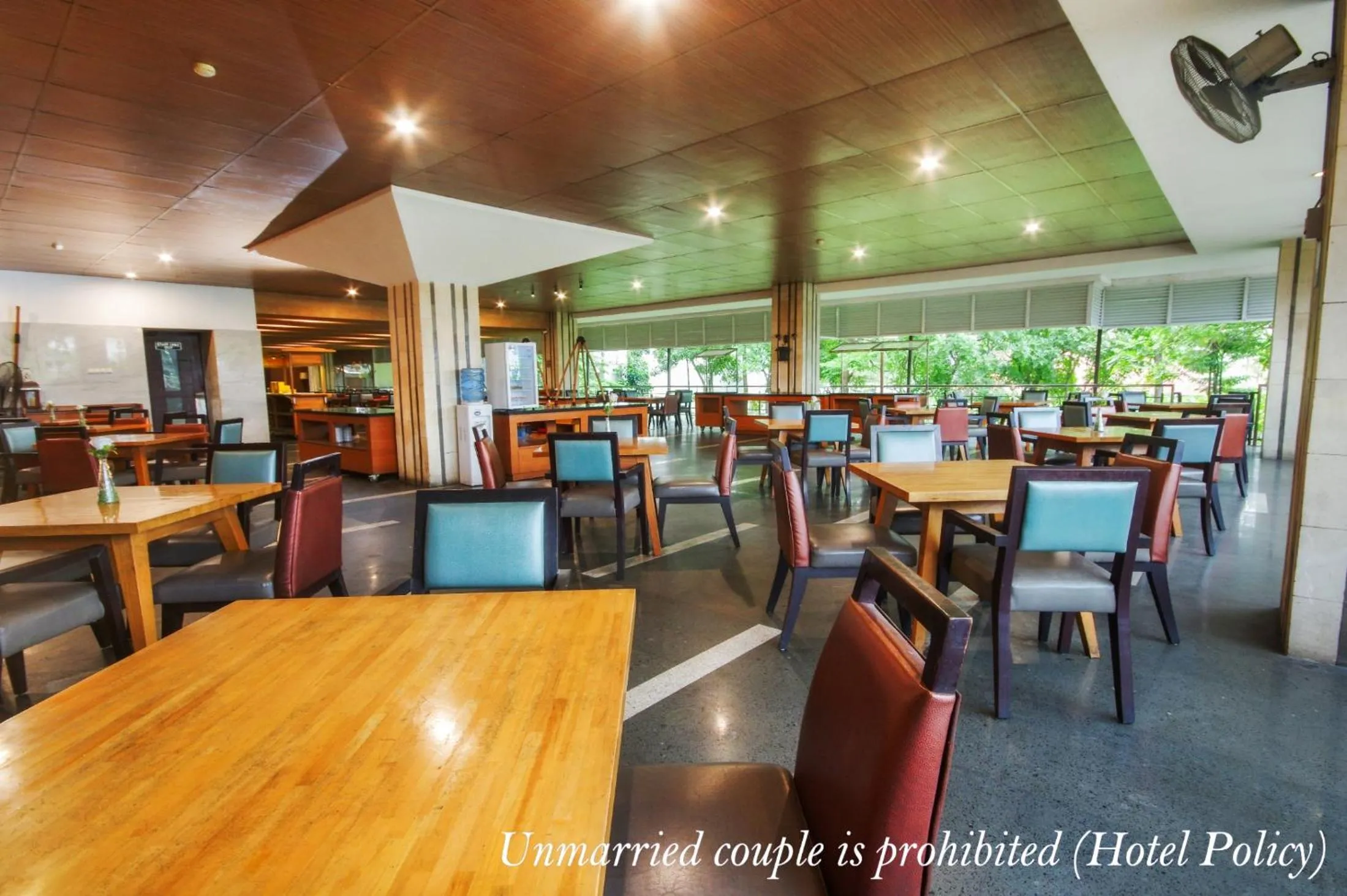 Restaurant/places to eat in Hotel Gren Alia Jakarta