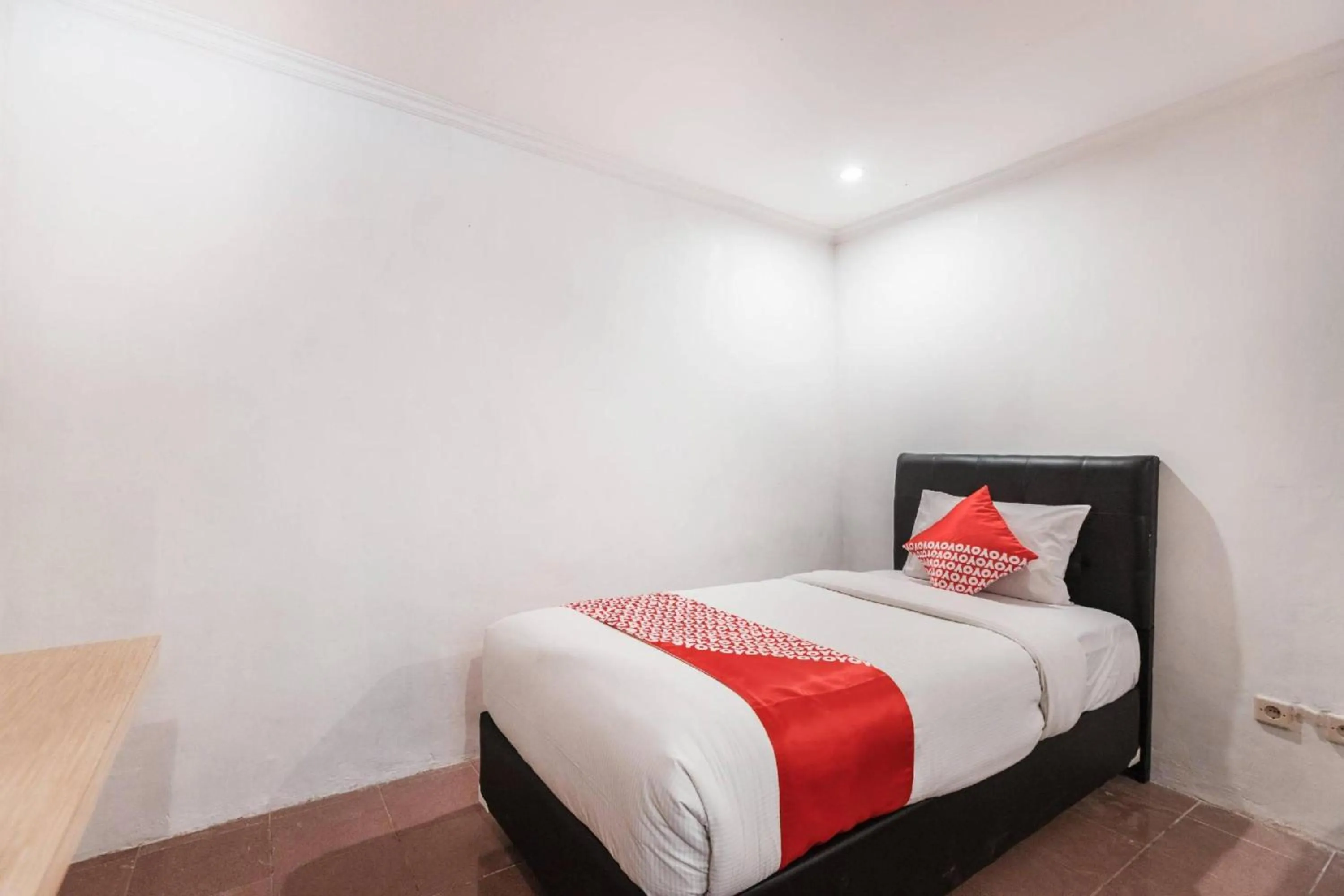 Bedroom, Bed in Hotel O Bogor Puncak Near Padang Golf Bukit Pelangi Formerly Gunung Geulis Village