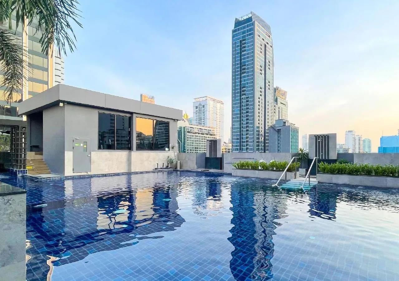 Property building in Eleven Hotel Bangkok Sukhumvit 11