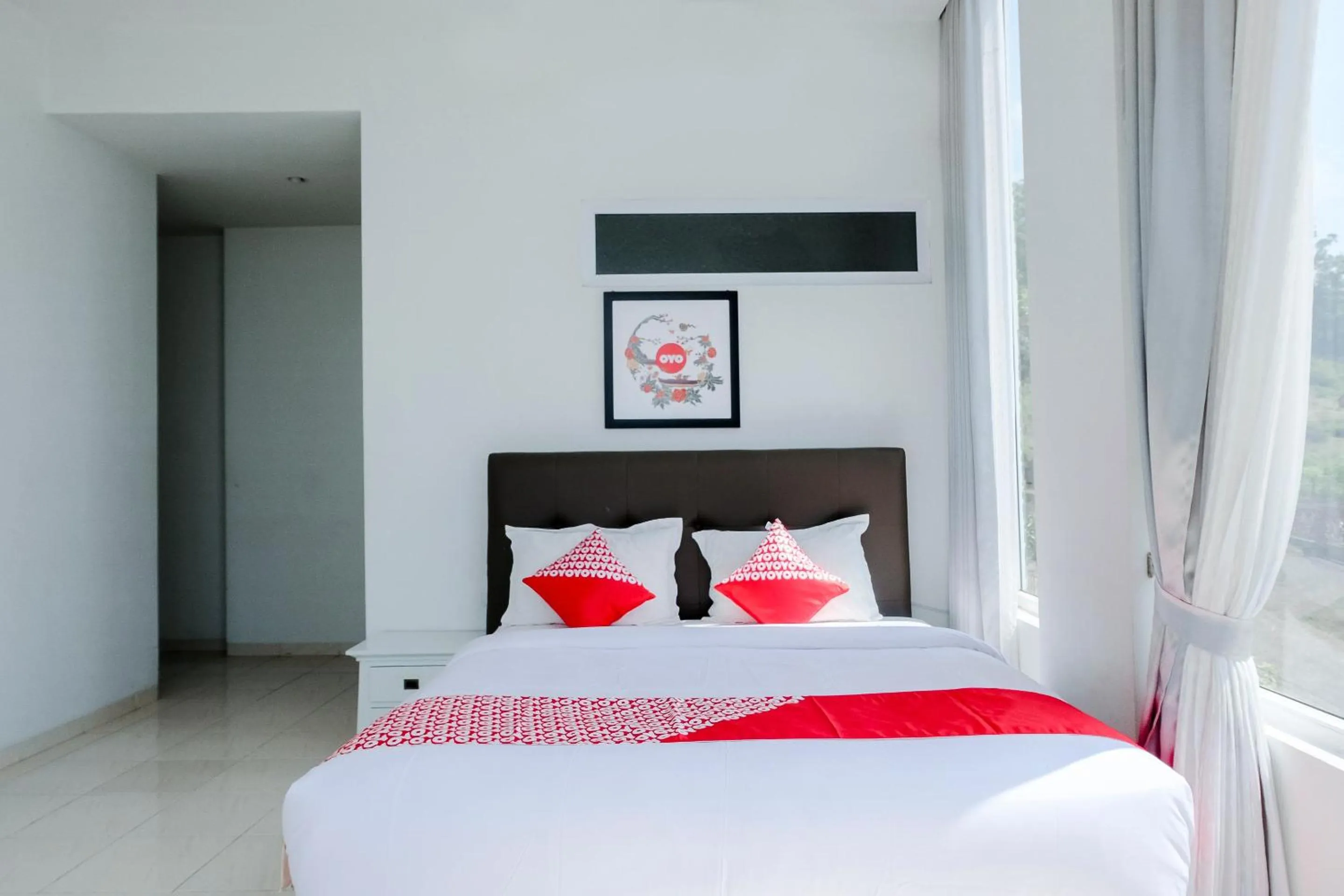 Bedroom, Bed in Hotel O Batu near Jatim Park formerly Villa Bukit Panderman Residence