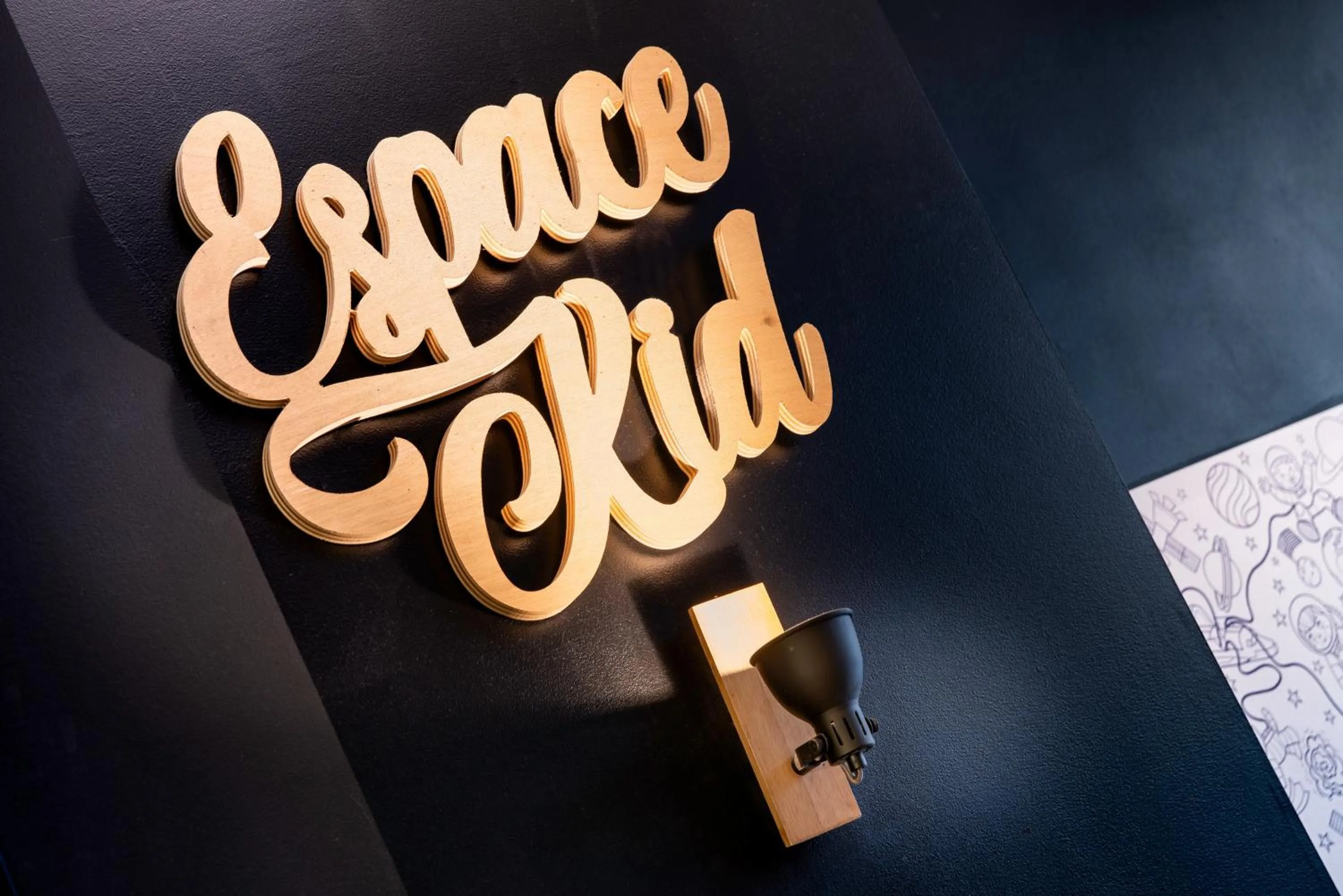 Children play ground in ibis Styles Paris Gare de l'Est Château Landon