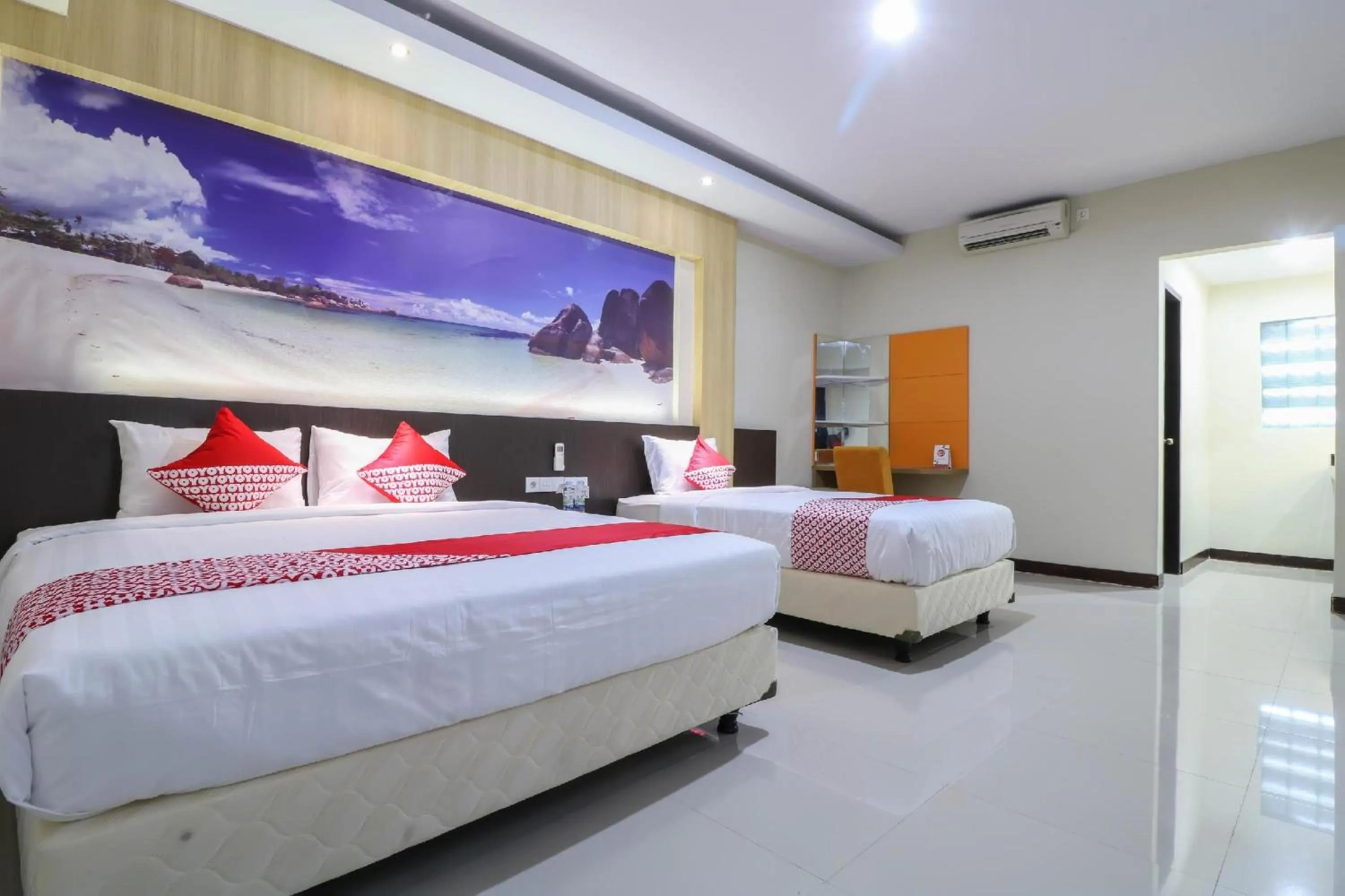 Photo of the whole room in Hotel O Kuta Near Sunset Road Formerly Balitone Residence