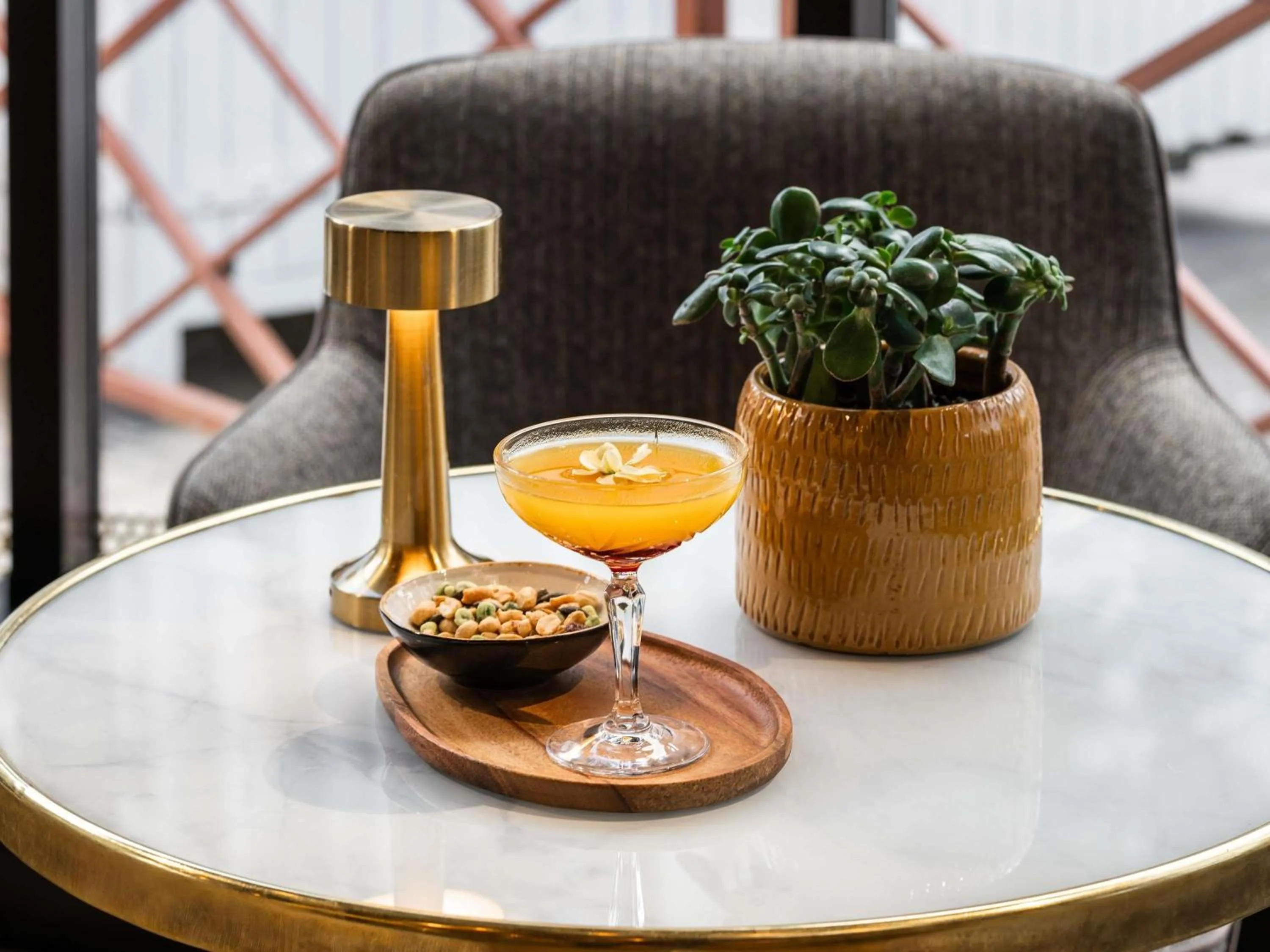 Lounge or bar in Mercure Paris Gare De Lyon TGV