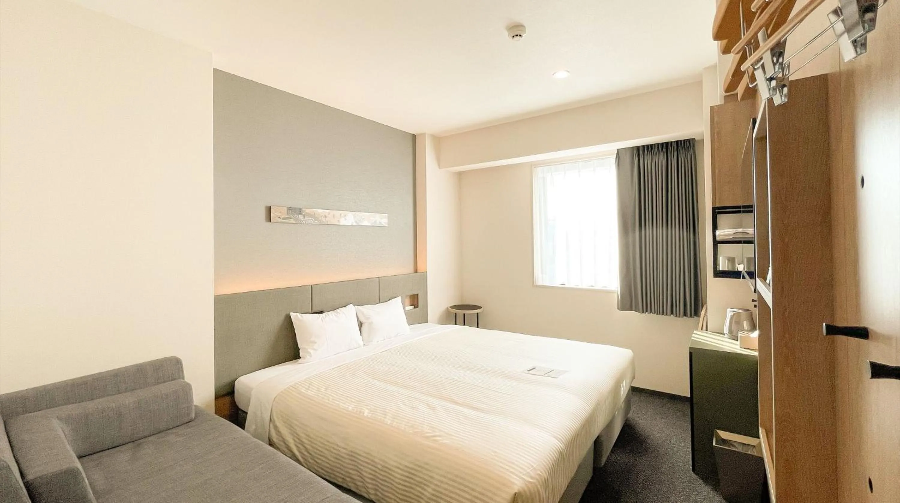 Bed in hotel MONday Akihabara Asakusabashi