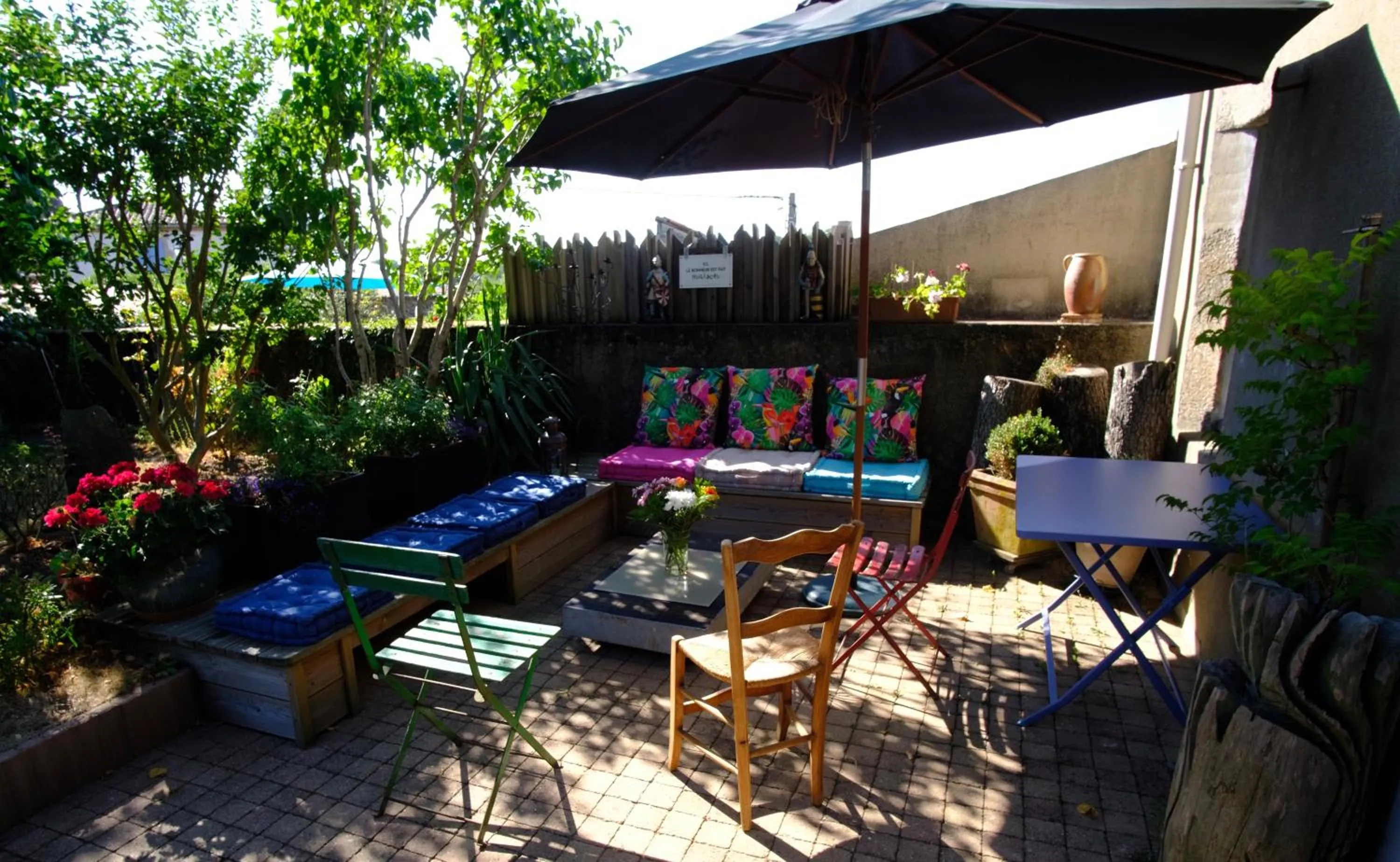 Property building in La maison du sculpteur à Tiffauges proche Puy du F