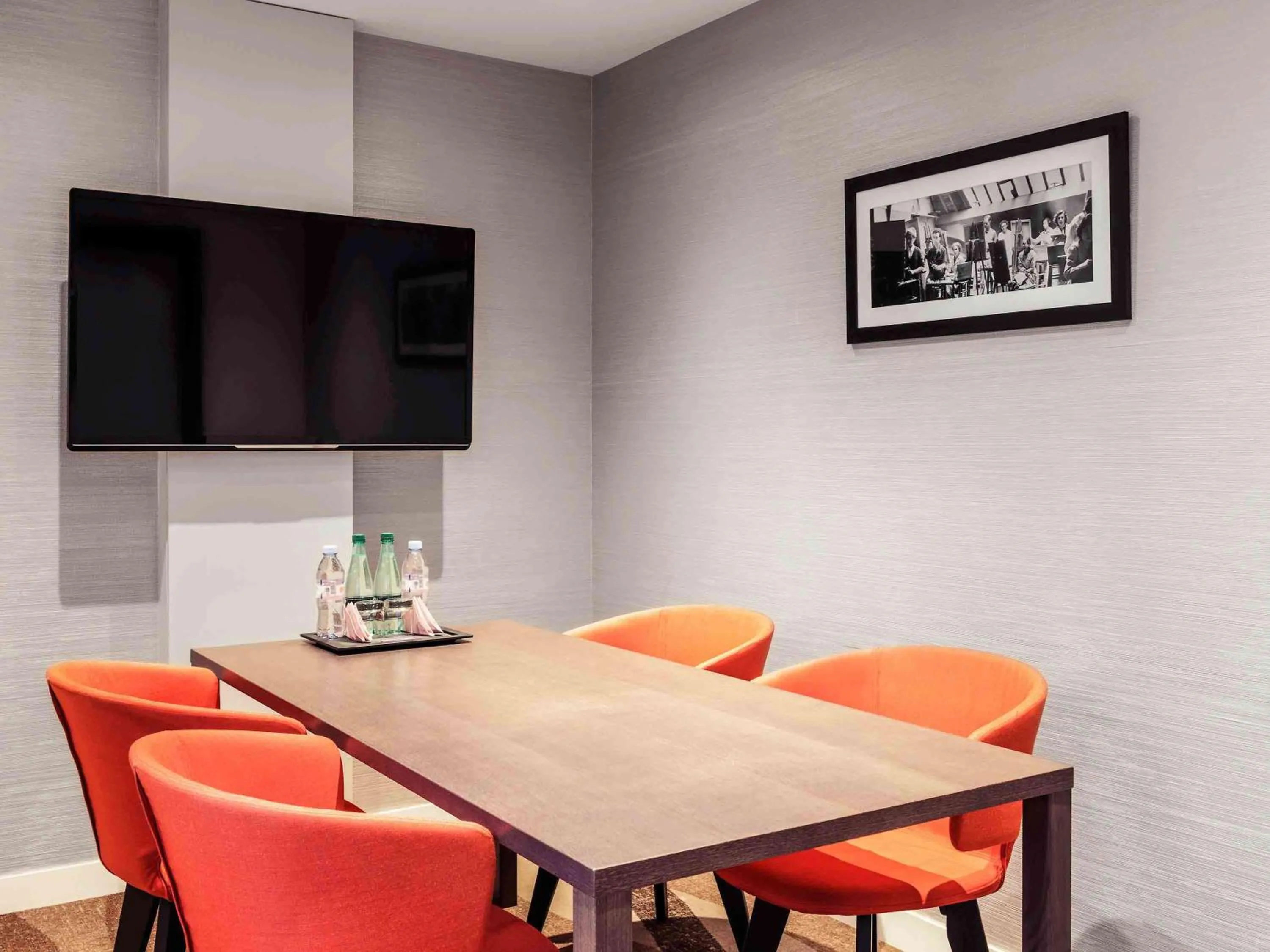 On site in Mercure Paris Montmartre Sacré Coeur