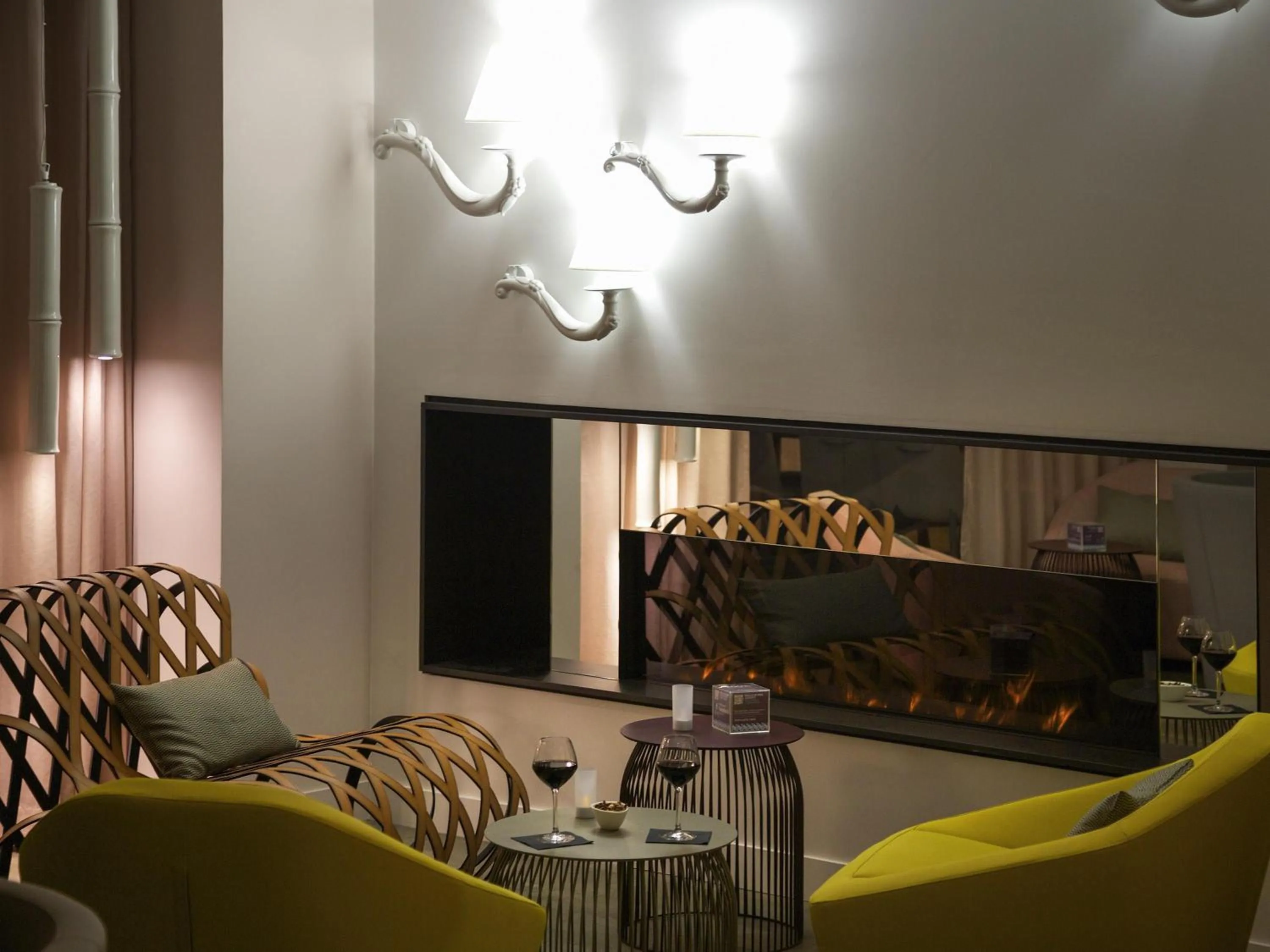 Restaurant/places to eat in Mercure Paris Montmartre Sacré Coeur