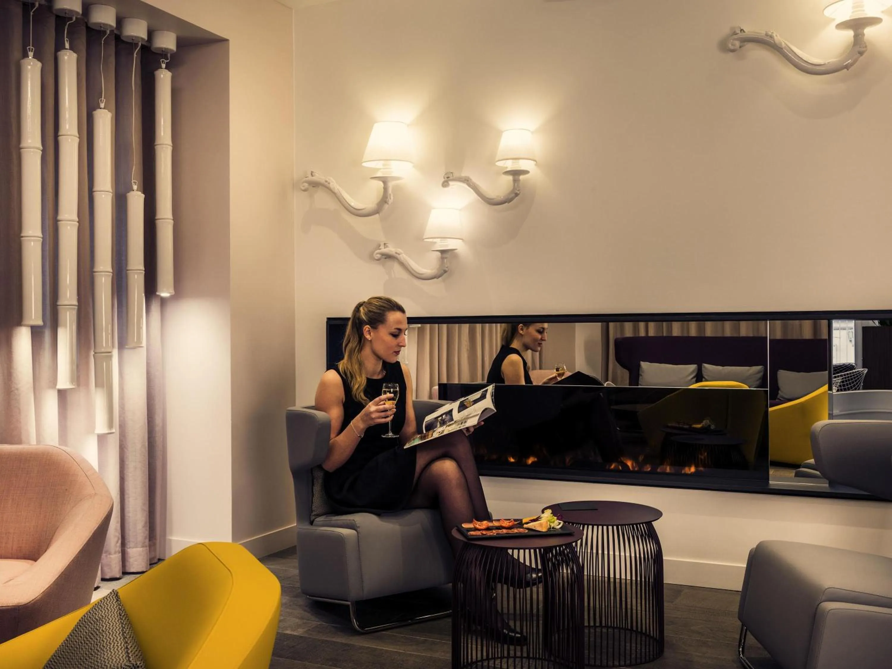 Restaurant/places to eat in Mercure Paris Montmartre Sacré Coeur