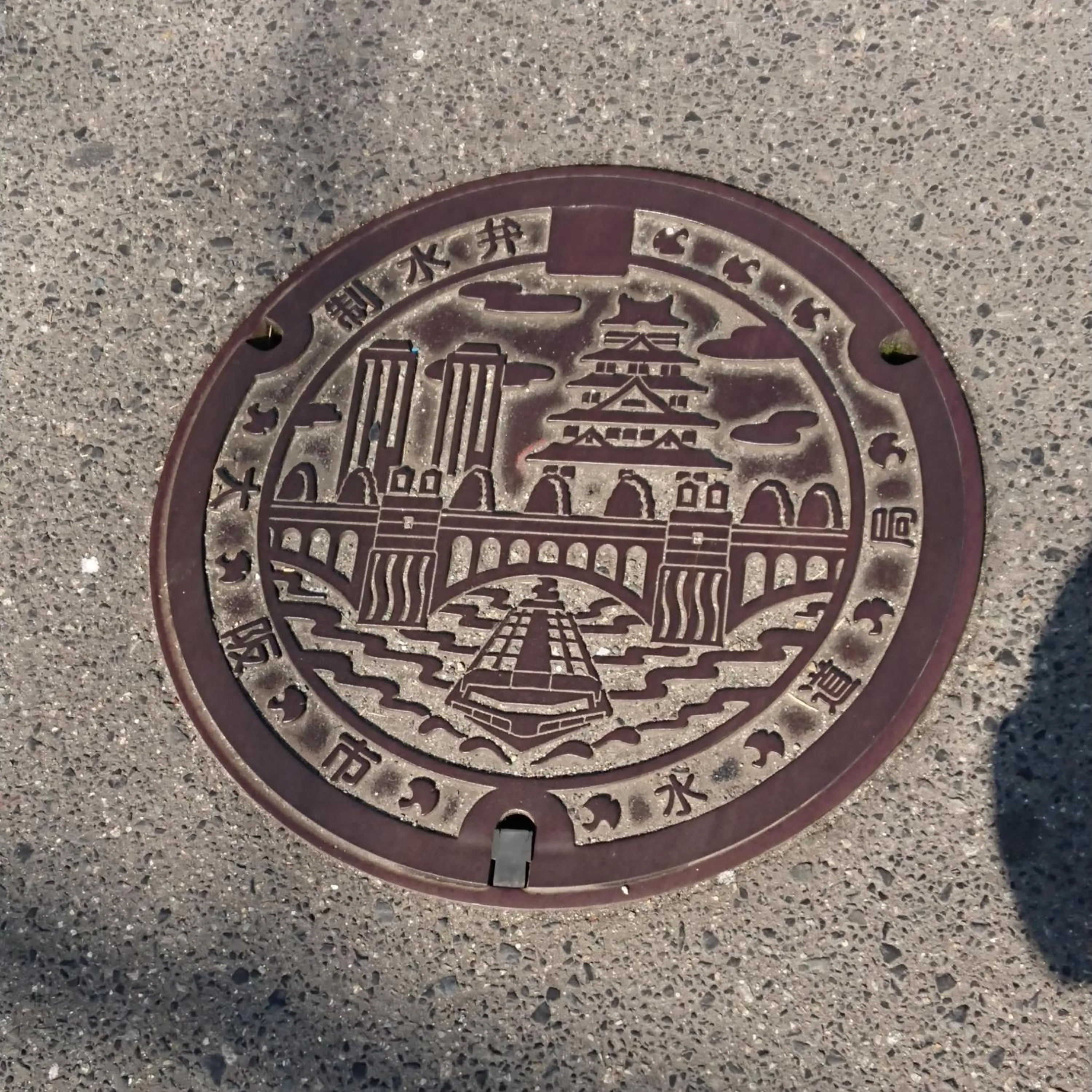 Area and facilities in Hotel Chuo Bridge