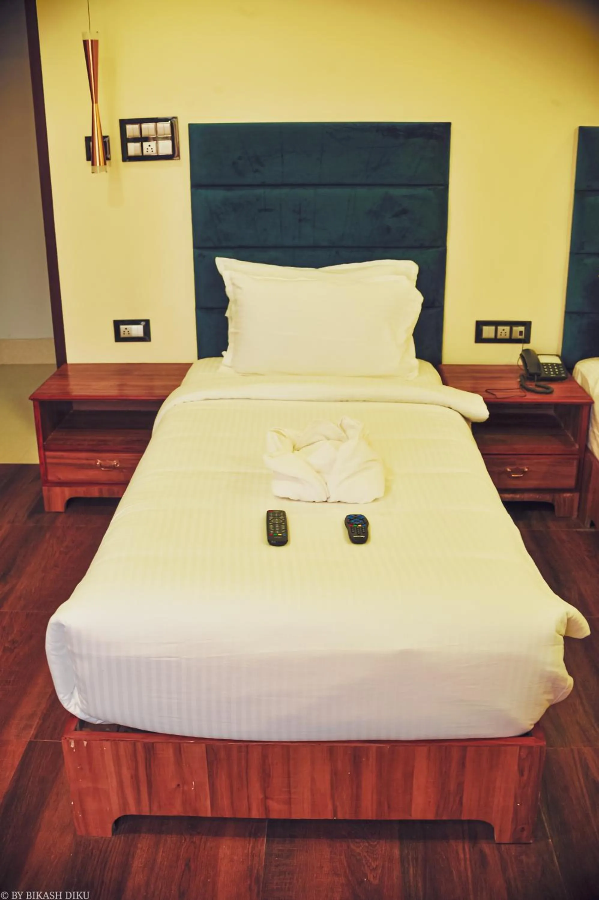 Bed in Golden Kuensel Resort & Spa