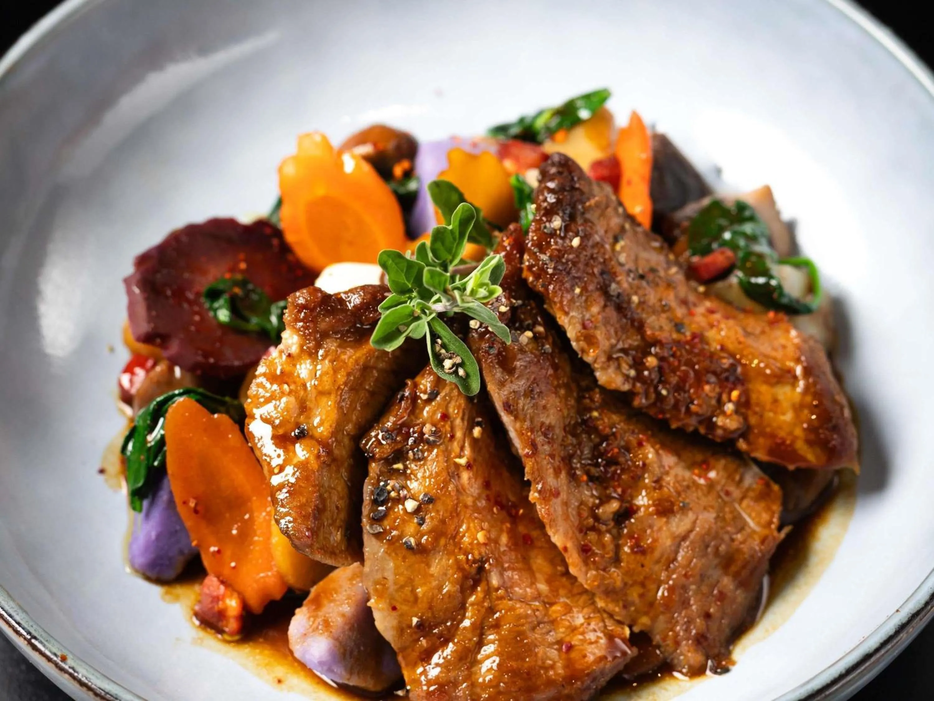 Restaurant/places to eat in Mercure Paris La Défense