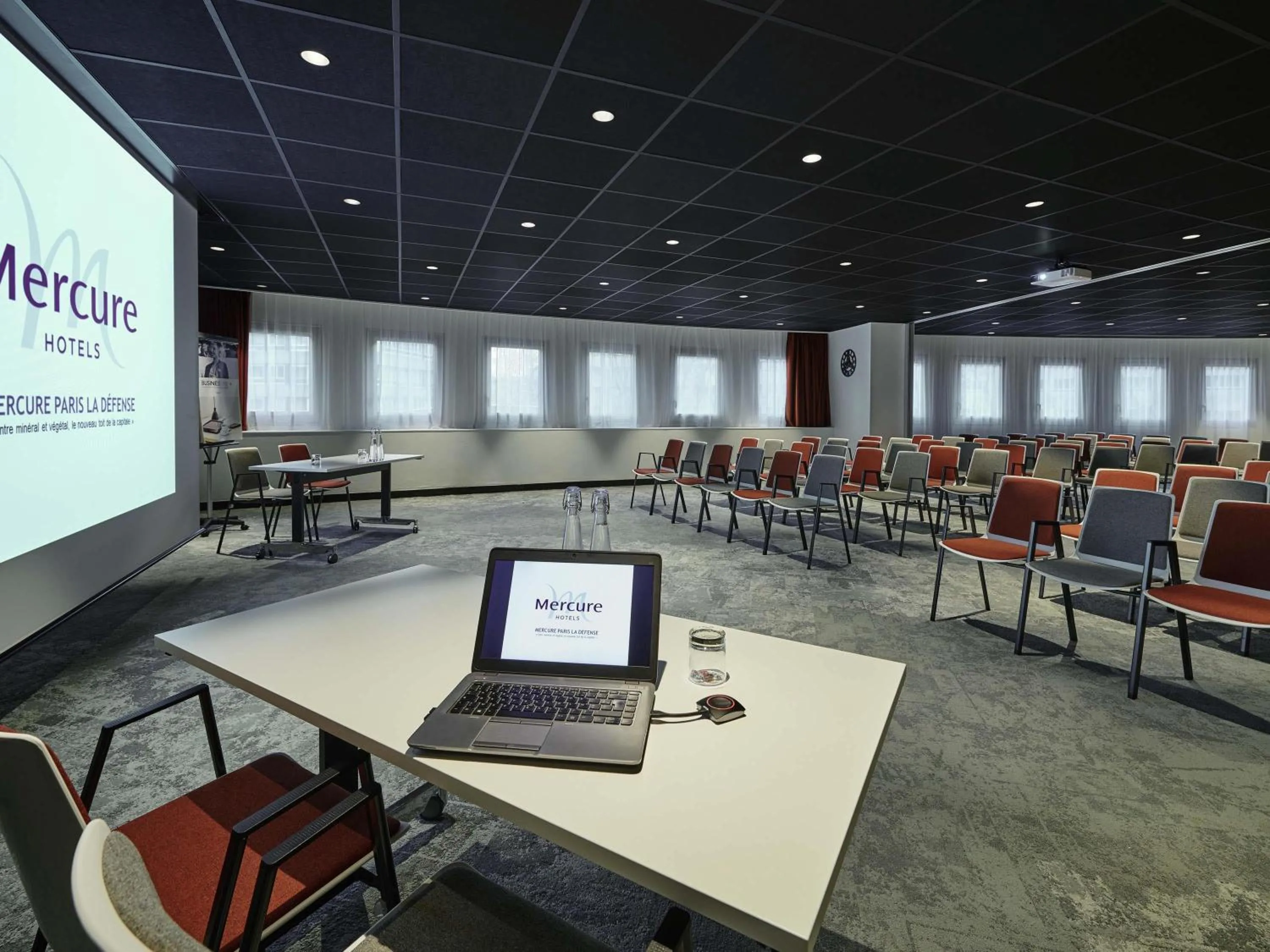 Meeting/conference room in Mercure Paris La Défense