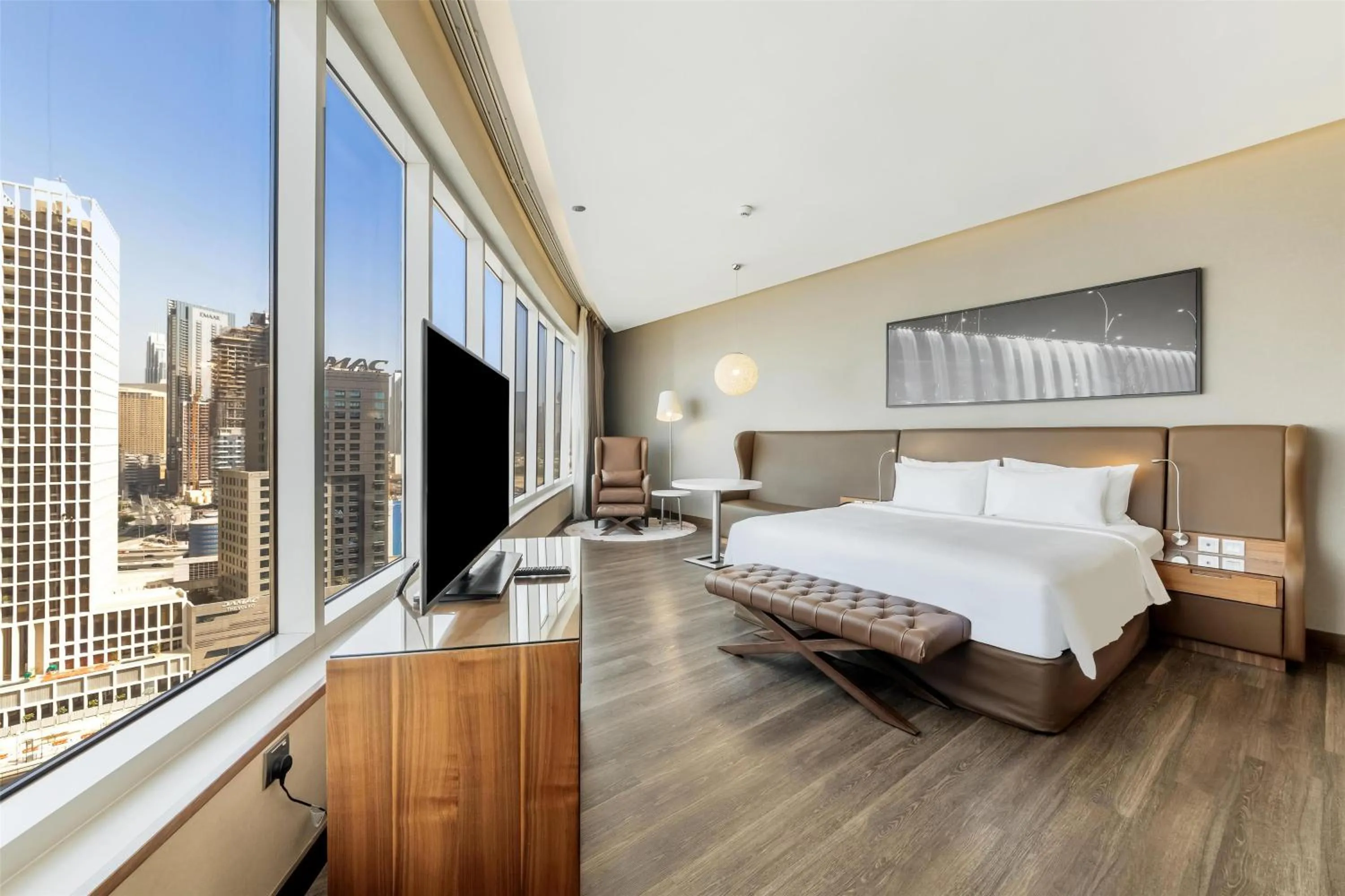 Bedroom, Bed in Radisson Blu Hotel, Dubai Canal View