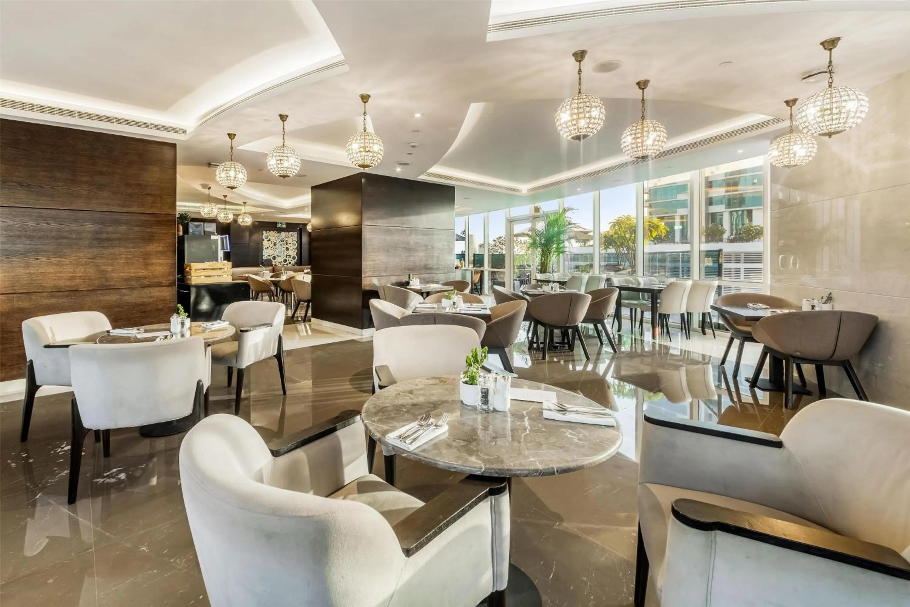 Restaurant/places to eat in Radisson Blu Hotel, Dubai Canal View