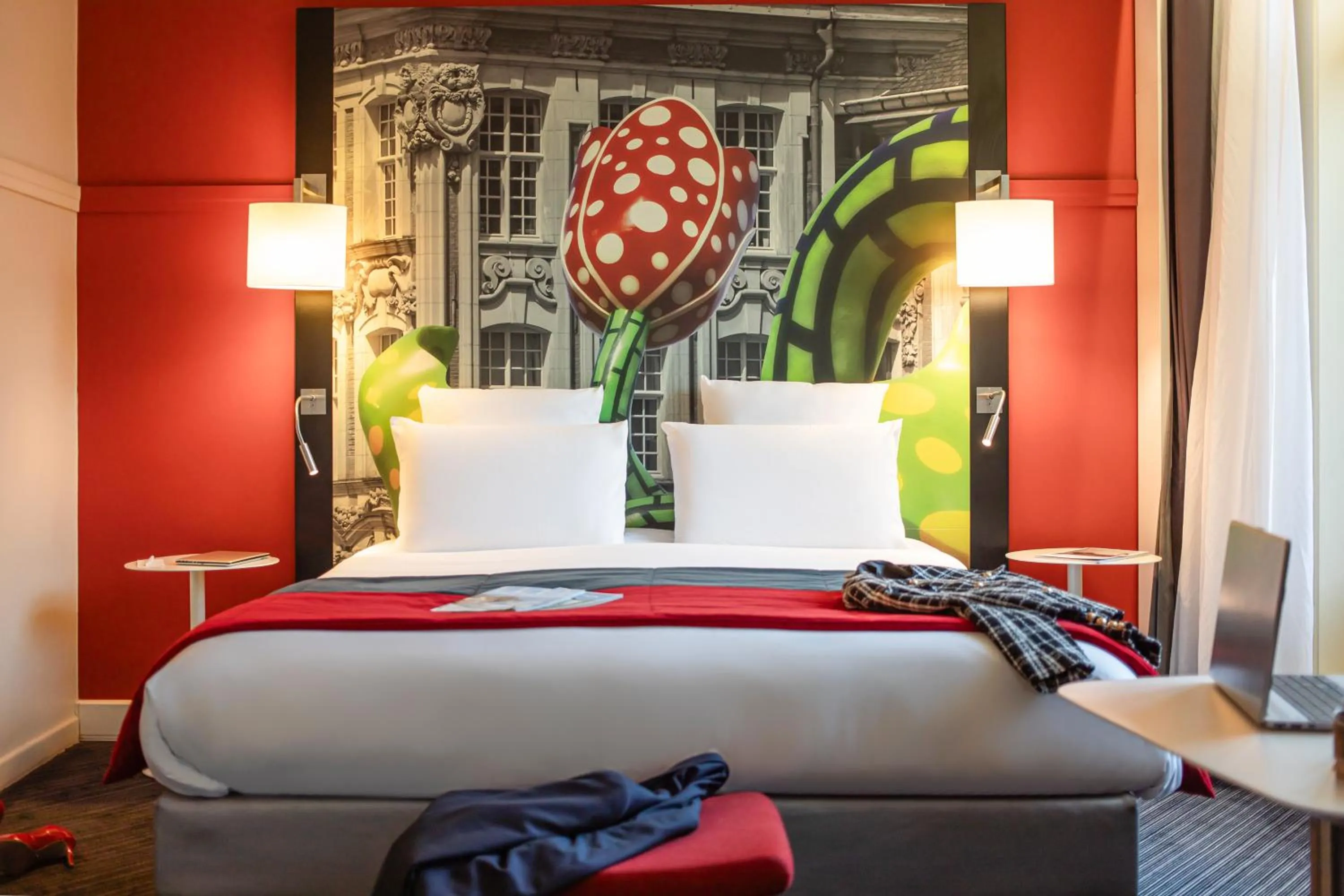 Bedroom, Bed in Mercure Lille Centre Grand Place