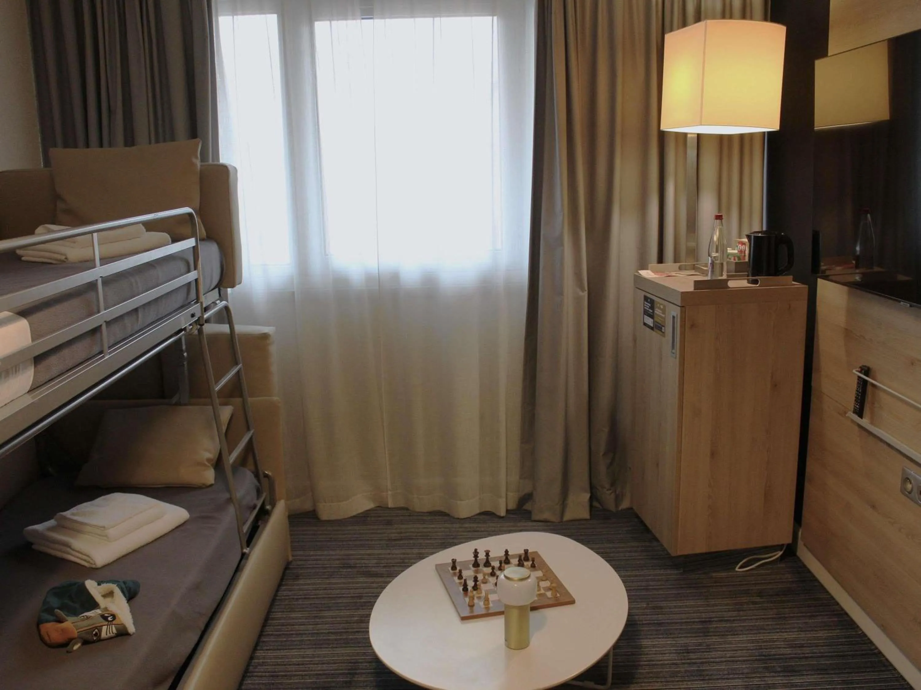Bedroom, Bed in Mercure Toulouse Centre Saint-Georges