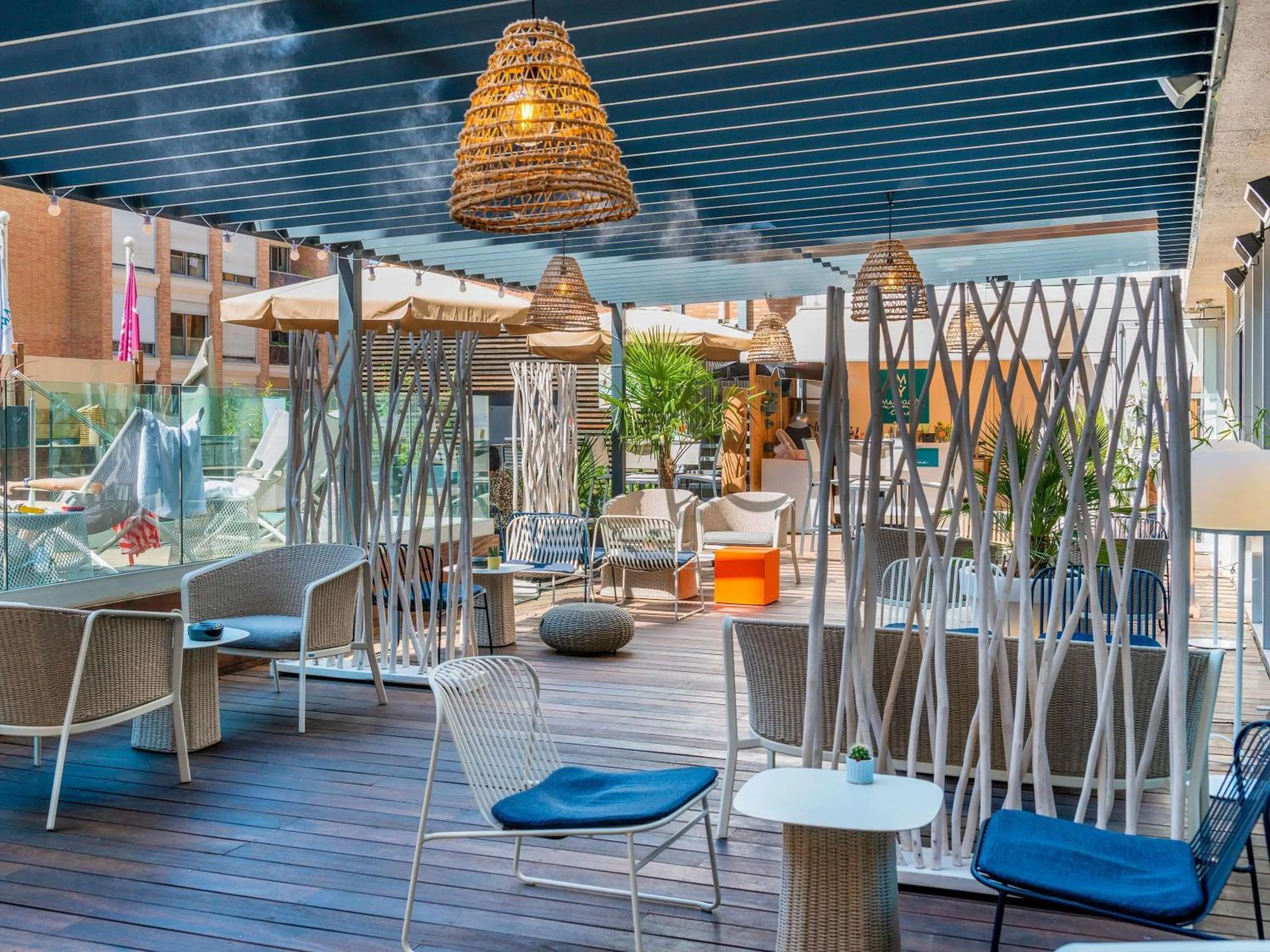 Lounge or bar in Mercure Toulouse Centre Saint-Georges