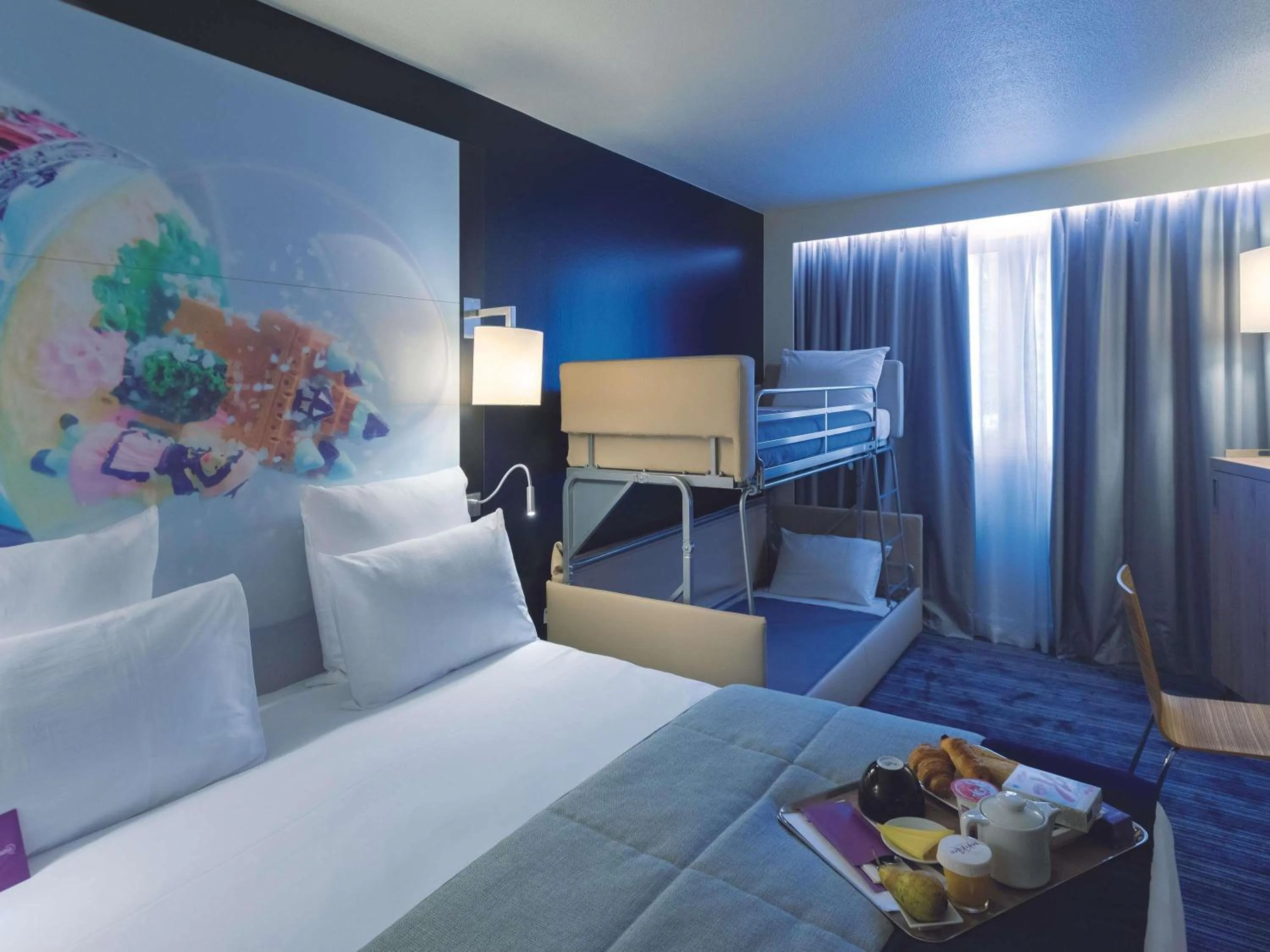 Bedroom, Bed in Mercure Toulouse Centre Saint-Georges