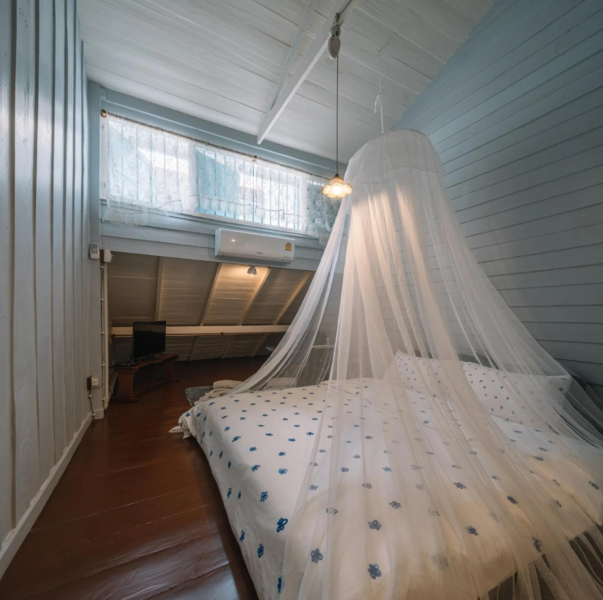 Bed in Lhong Yaowarat hostel