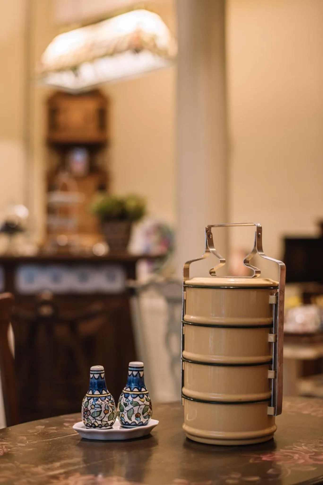 Asian breakfast in Lhong Yaowarat hostel