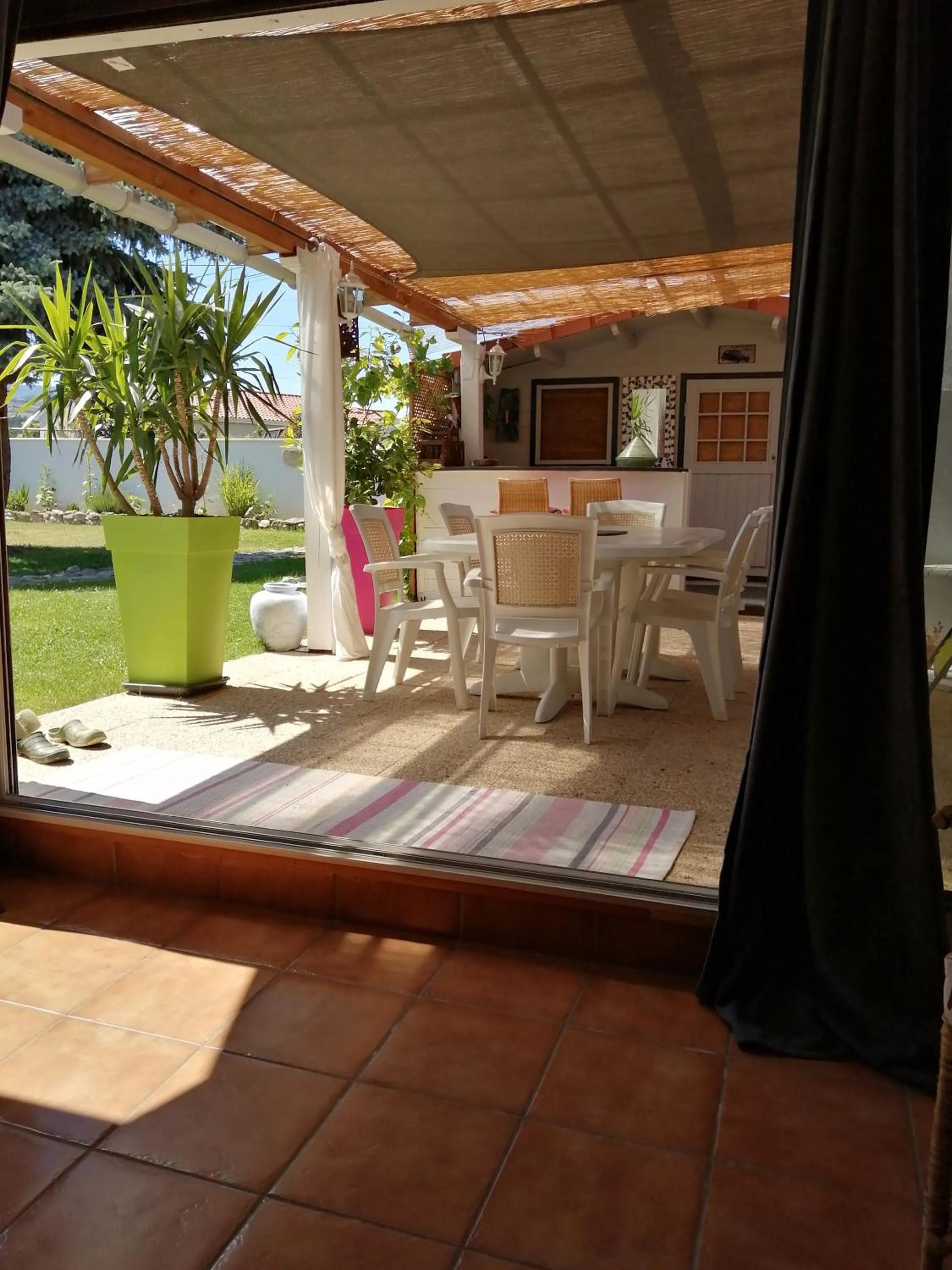 Patio in Chambres d'hôtes le Clos de la Presle