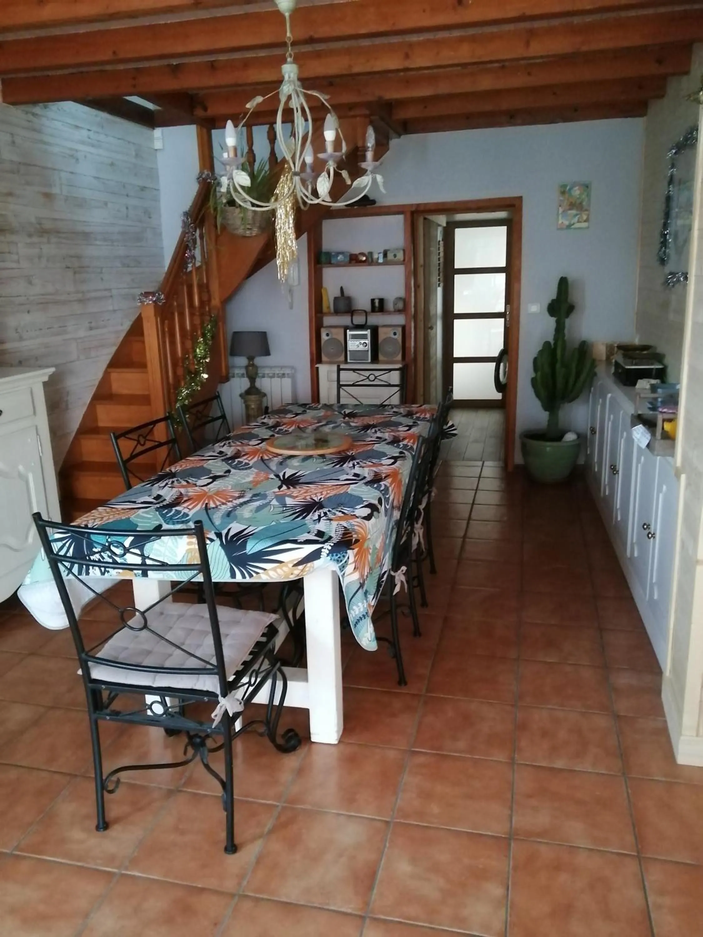 Dining area in Chambres d'hôtes le Clos de la Presle
