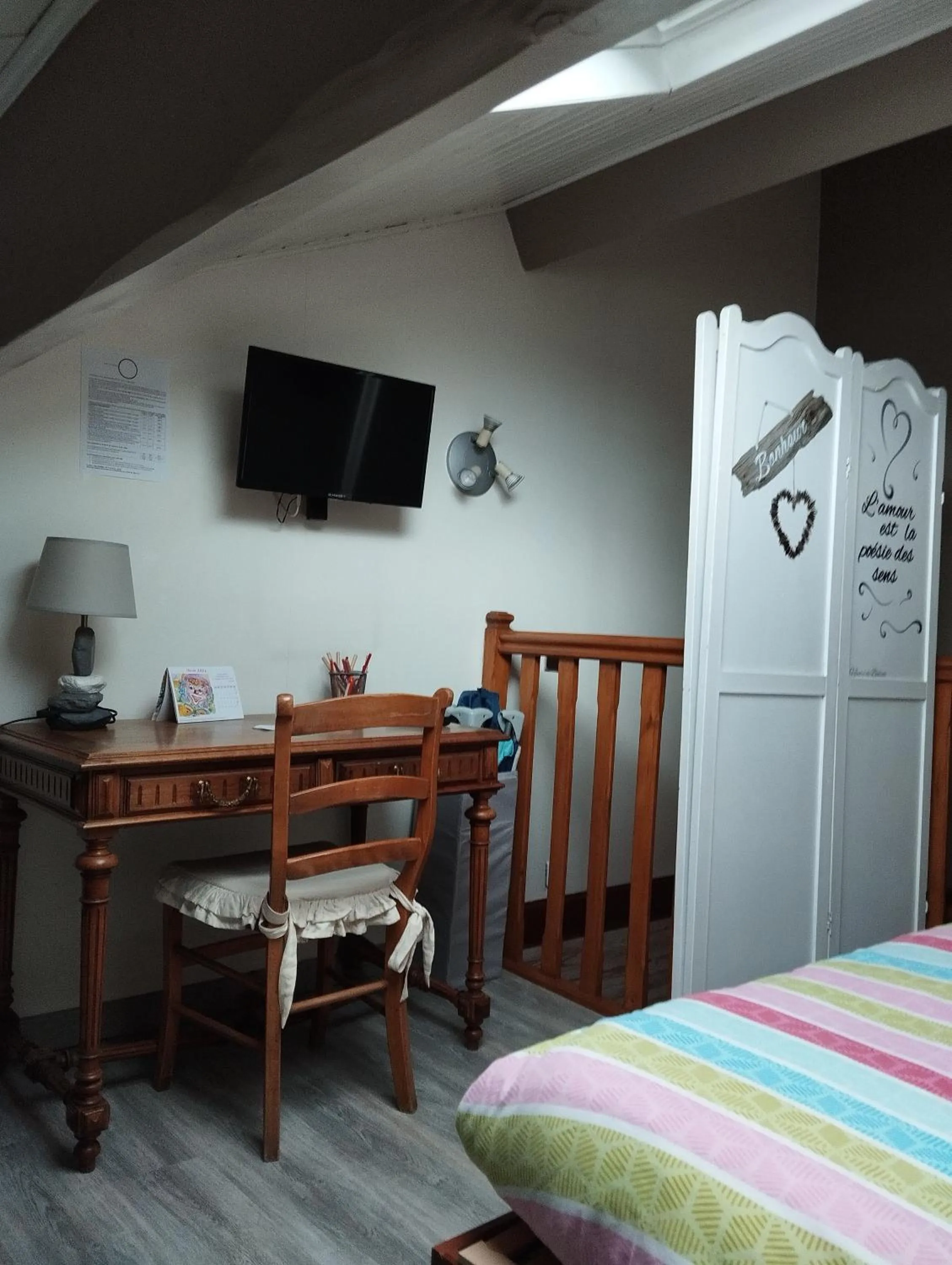 Bed in Chambres d'hôtes le Clos de la Presle