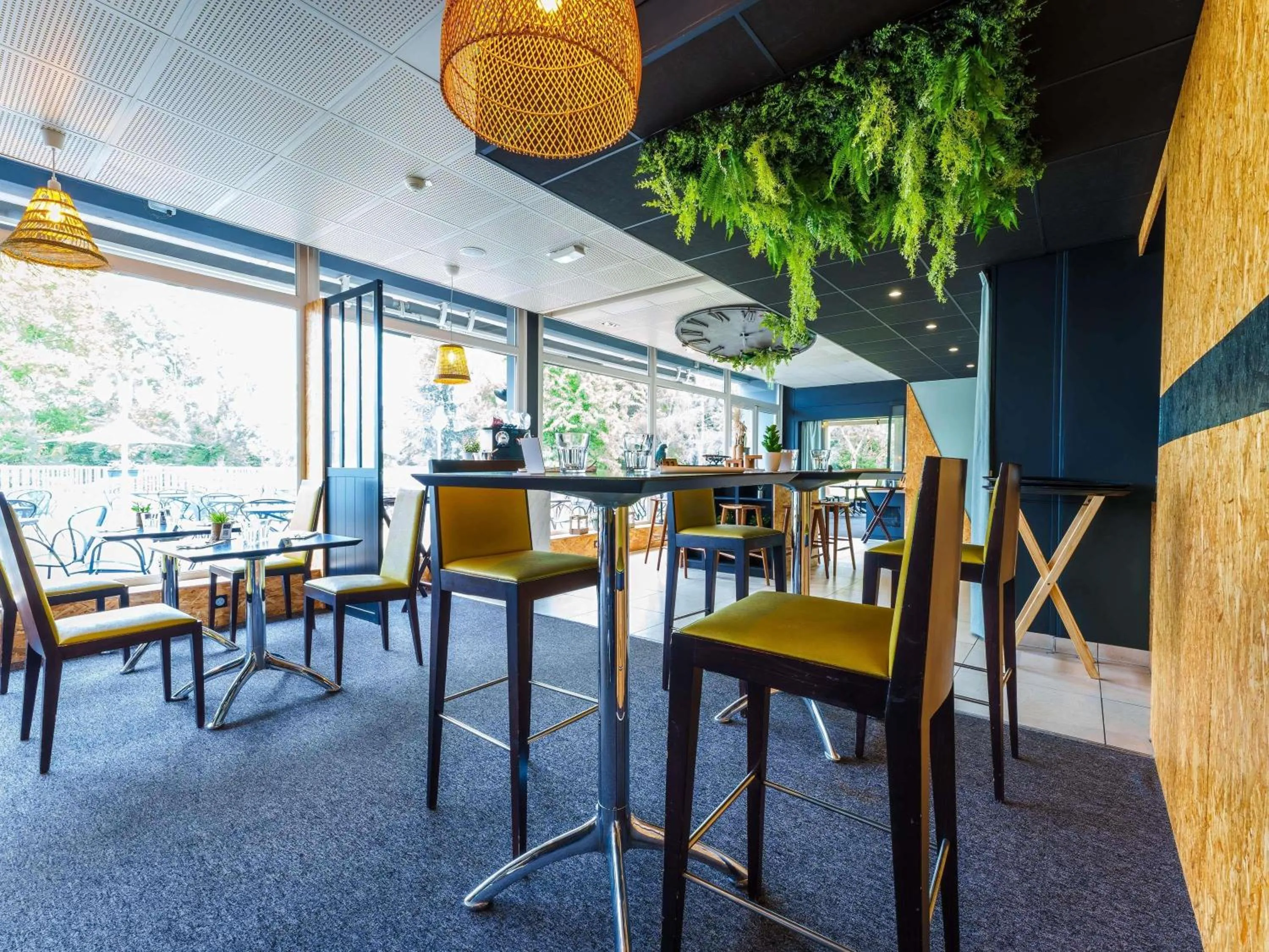 Restaurant/places to eat in Novotel Mulhouse Bâle Fribourg