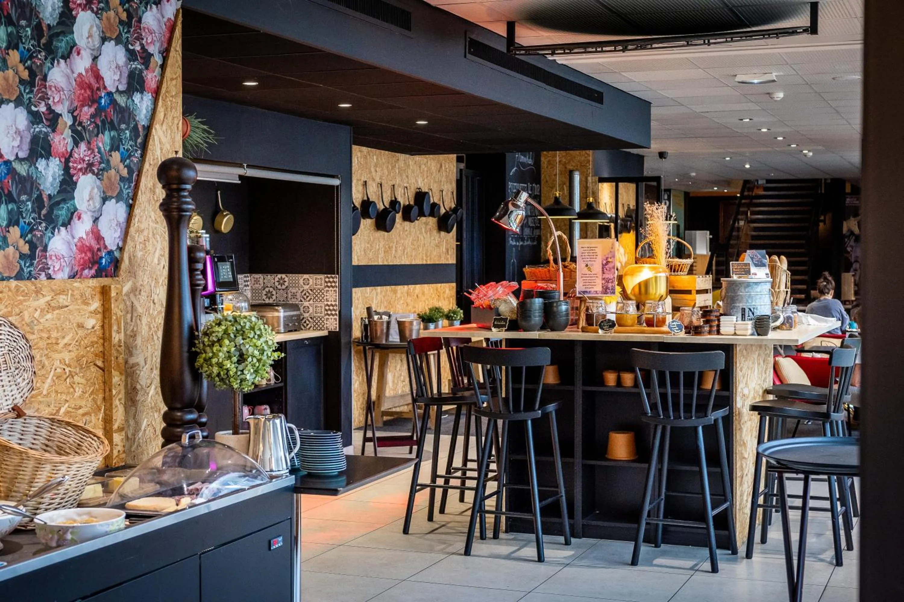Restaurant/places to eat in Novotel Mulhouse Bâle Fribourg