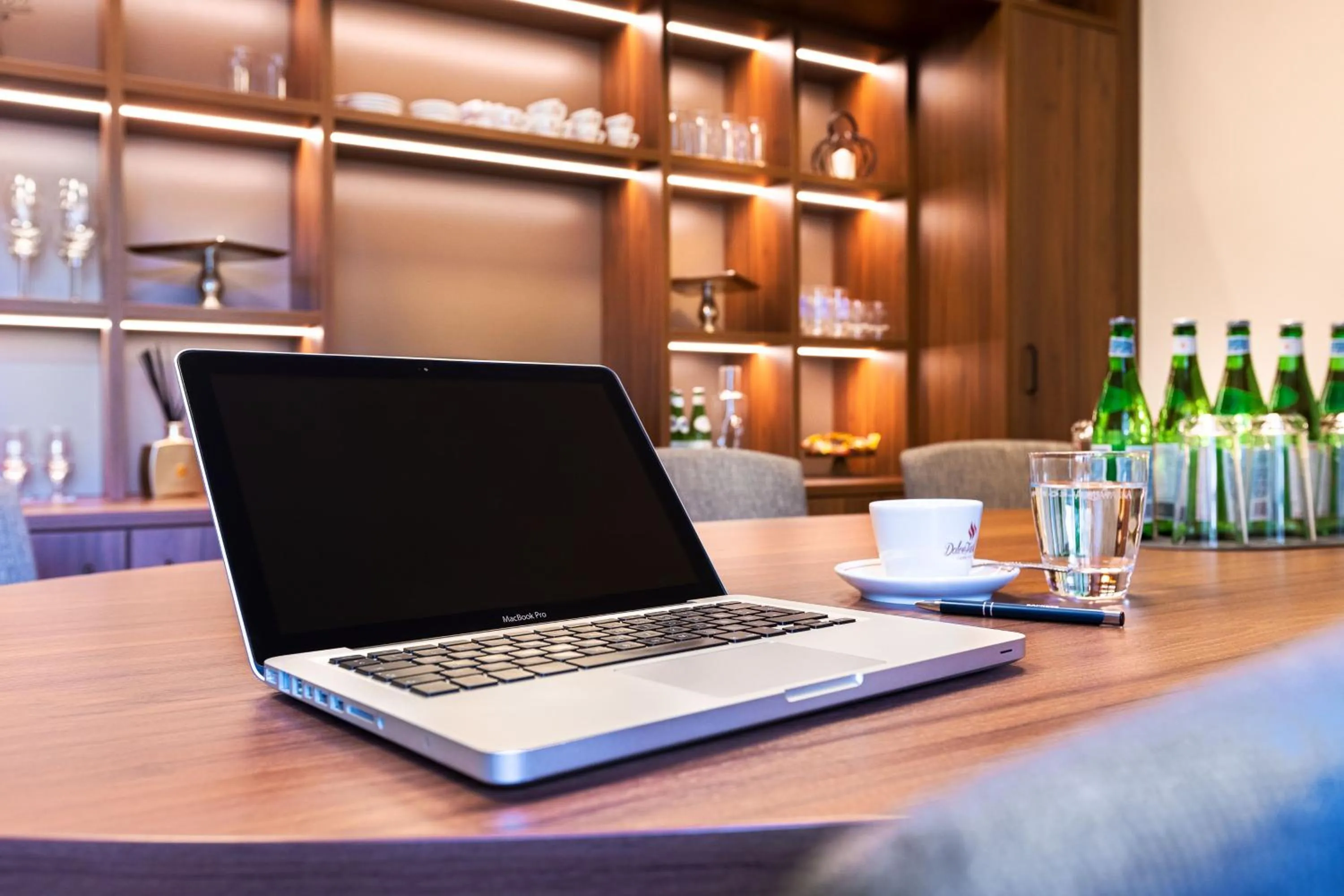 Meeting/conference room in Aston‘s Hotel