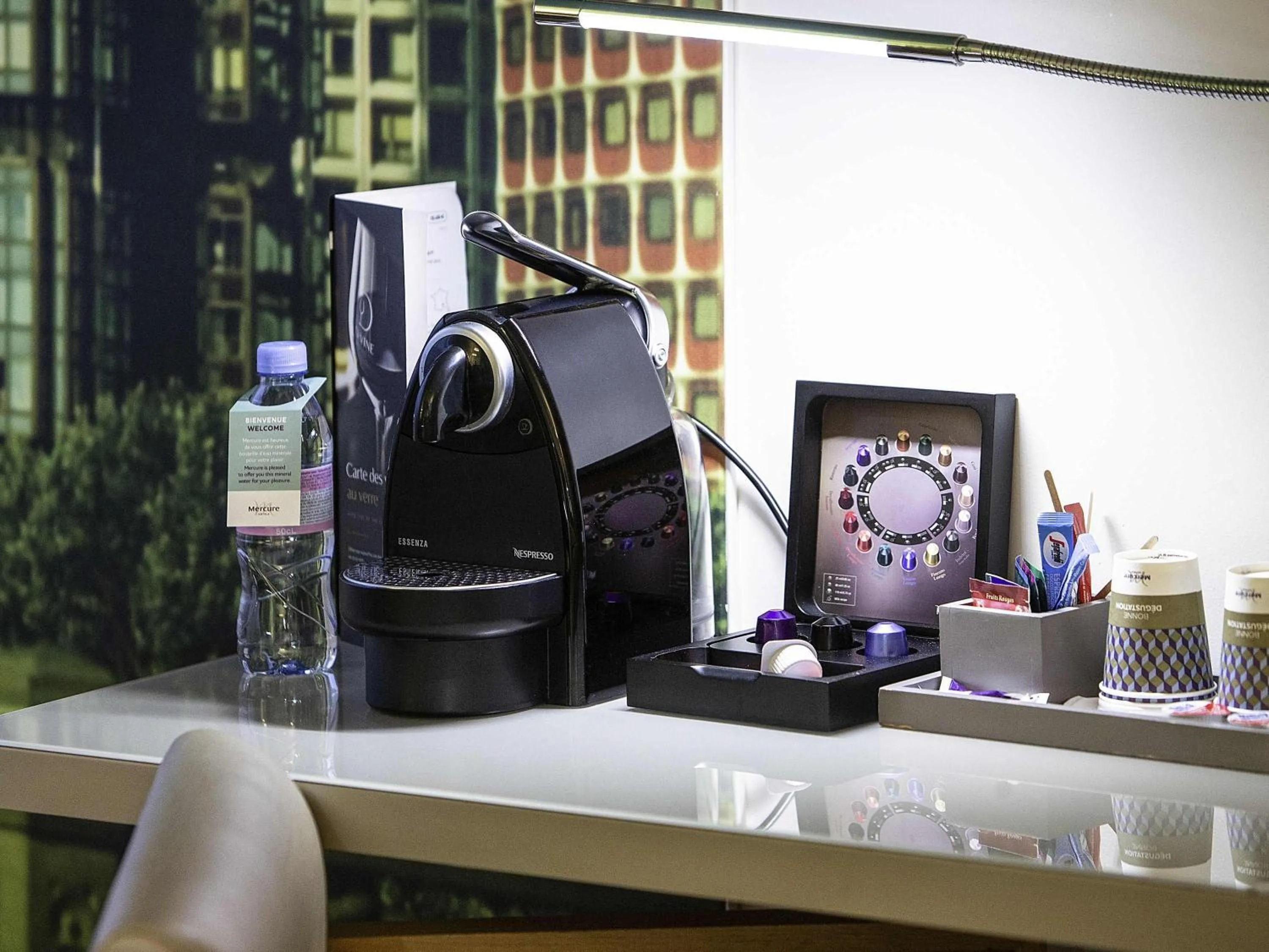 Bedroom in Mercure Paris Vaugirard Porte De Versailles