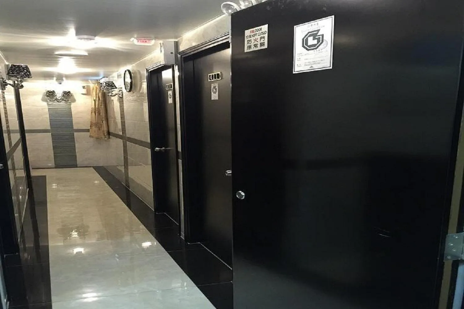 Decorative detail in Rich Hostel