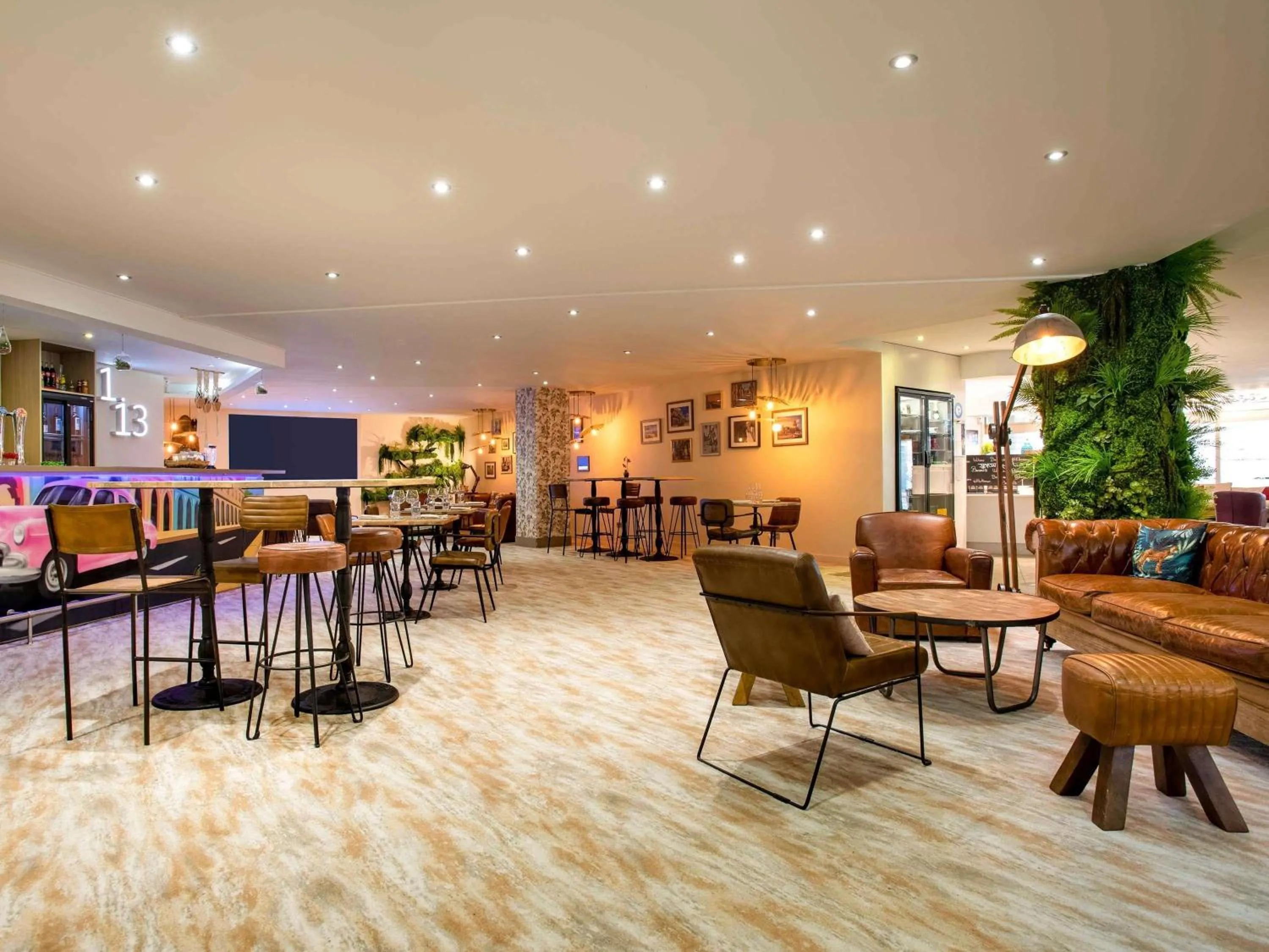 Property building in Mercure Marseille Centre Vieux Port