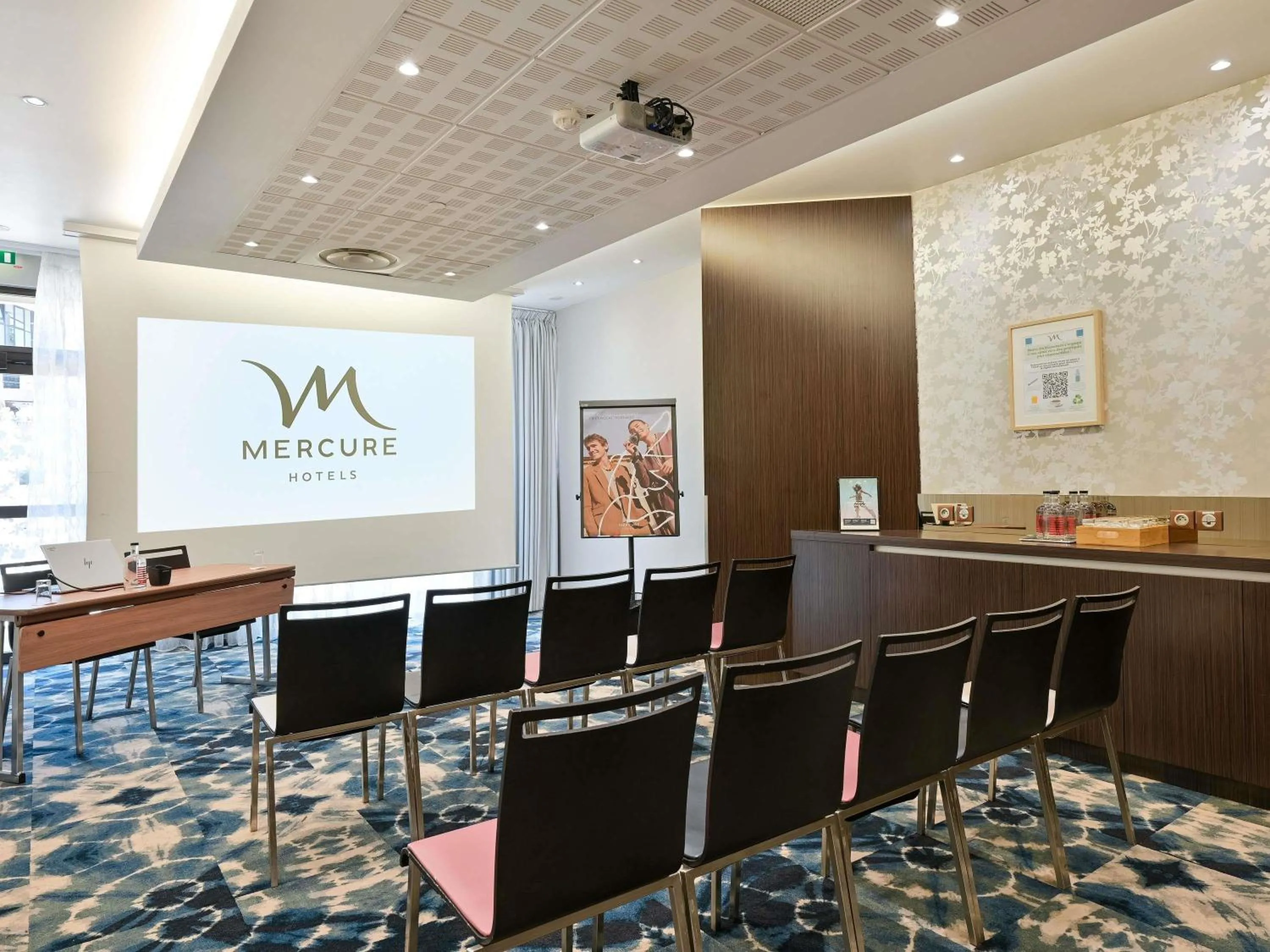 Meeting/conference room in Mercure Marseille Centre Vieux Port