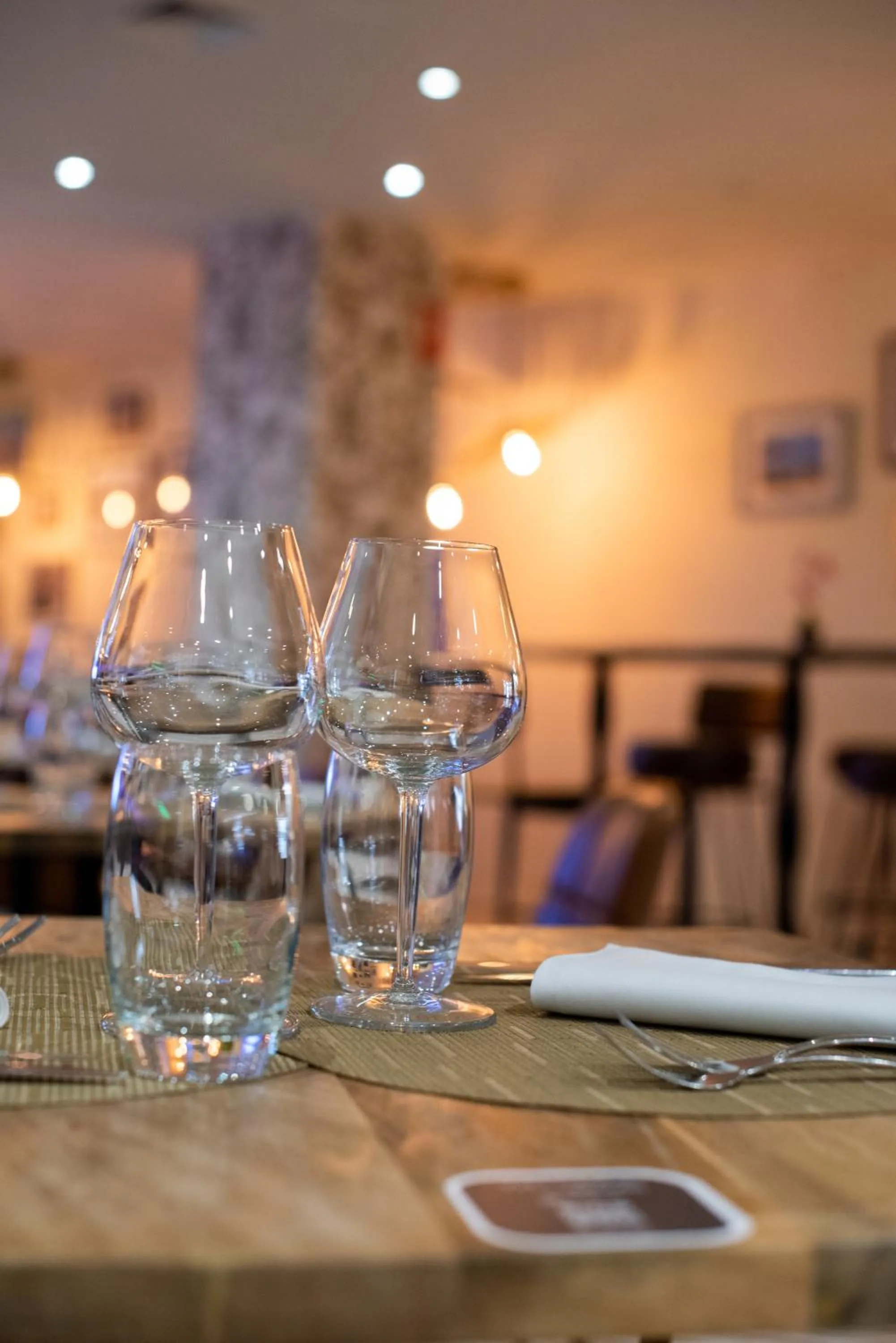 Lounge or bar in Mercure Marseille Centre Vieux Port