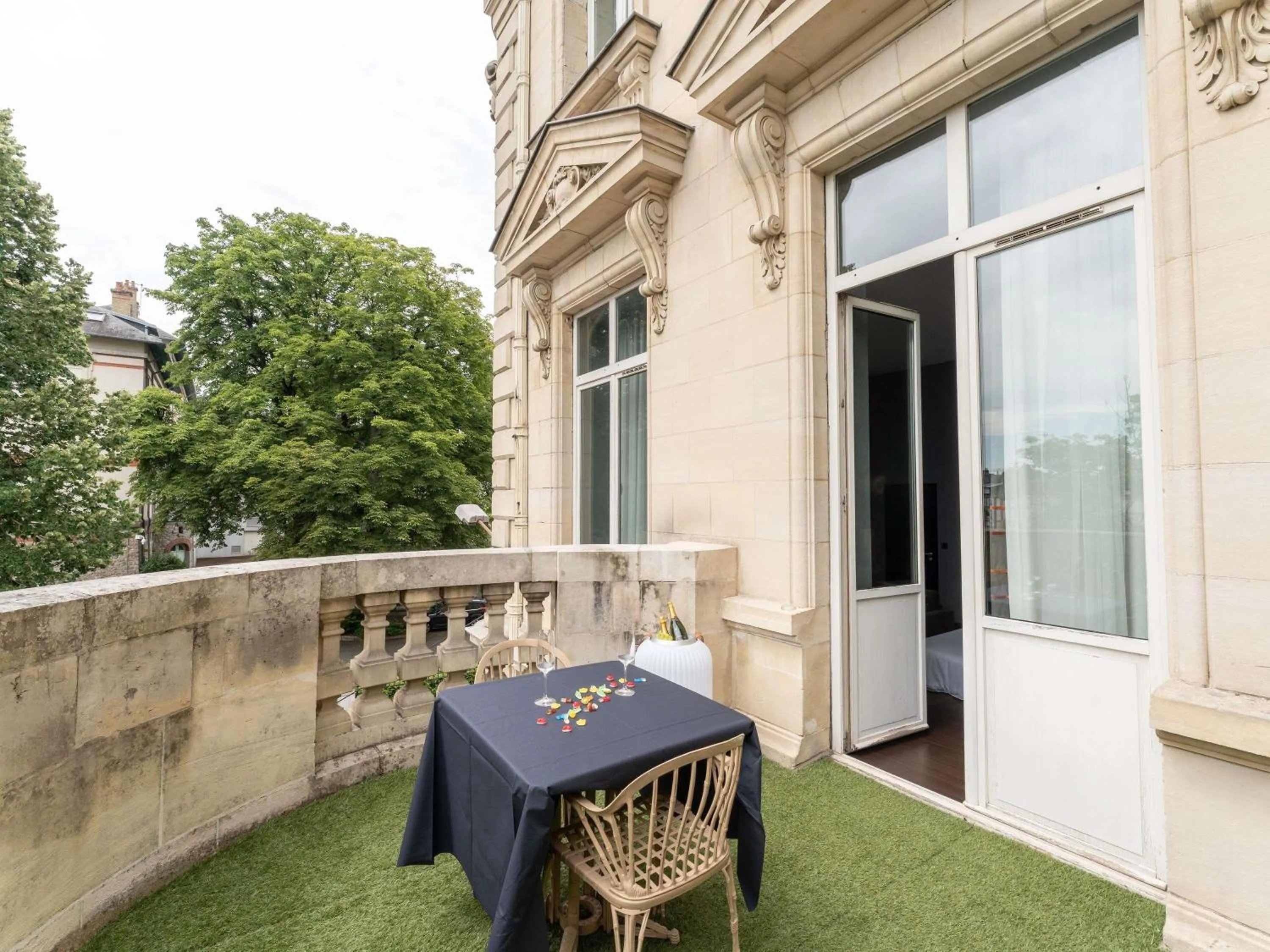 Bedroom in Mercure Le Mans Centre