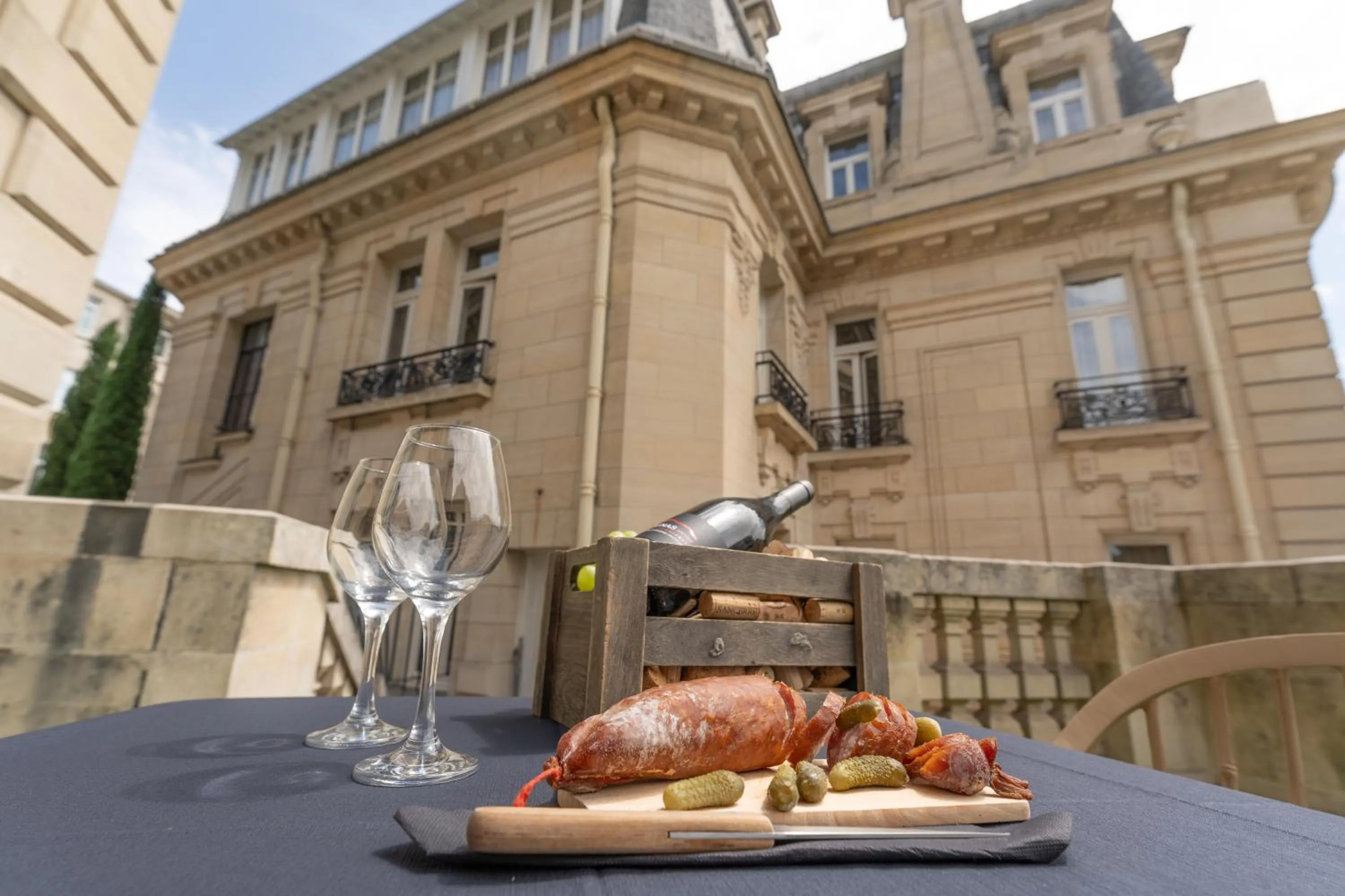 Drinks in Mercure Le Mans Centre