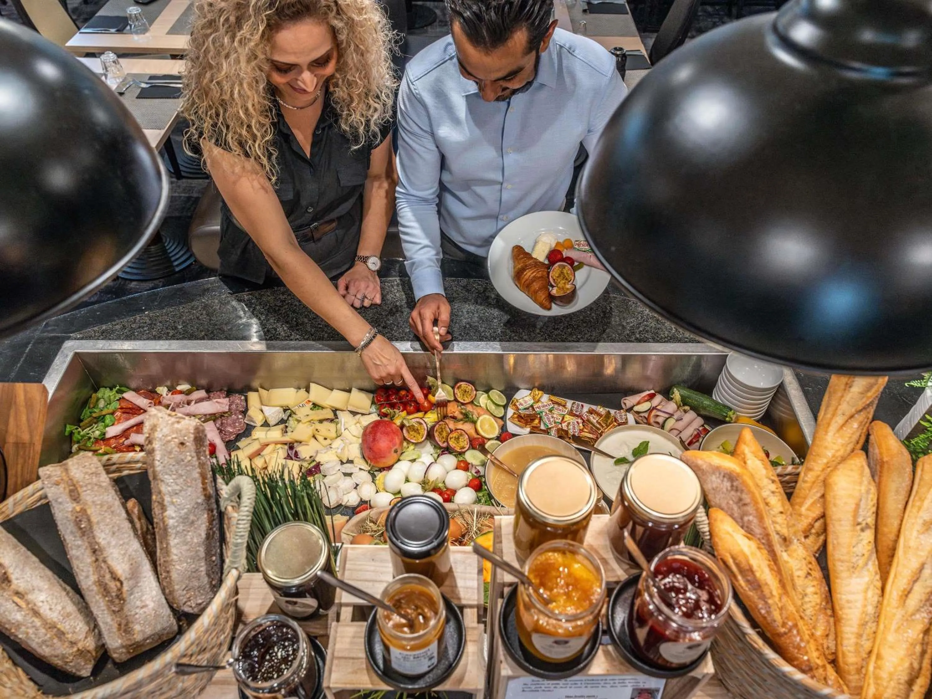 Breakfast in Mercure Le Mans Centre