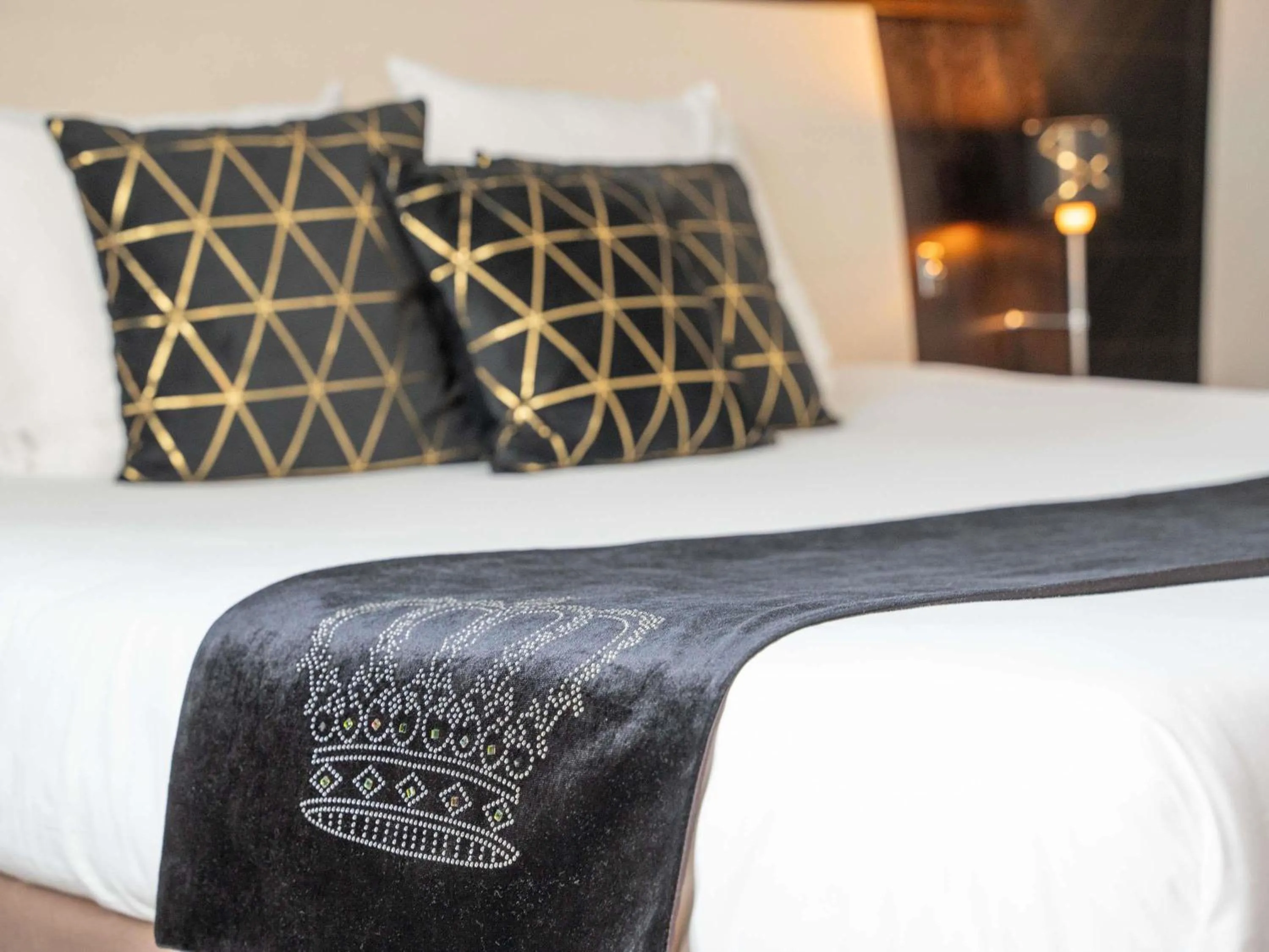 Bedroom, Bed in Mercure Le Mans Centre