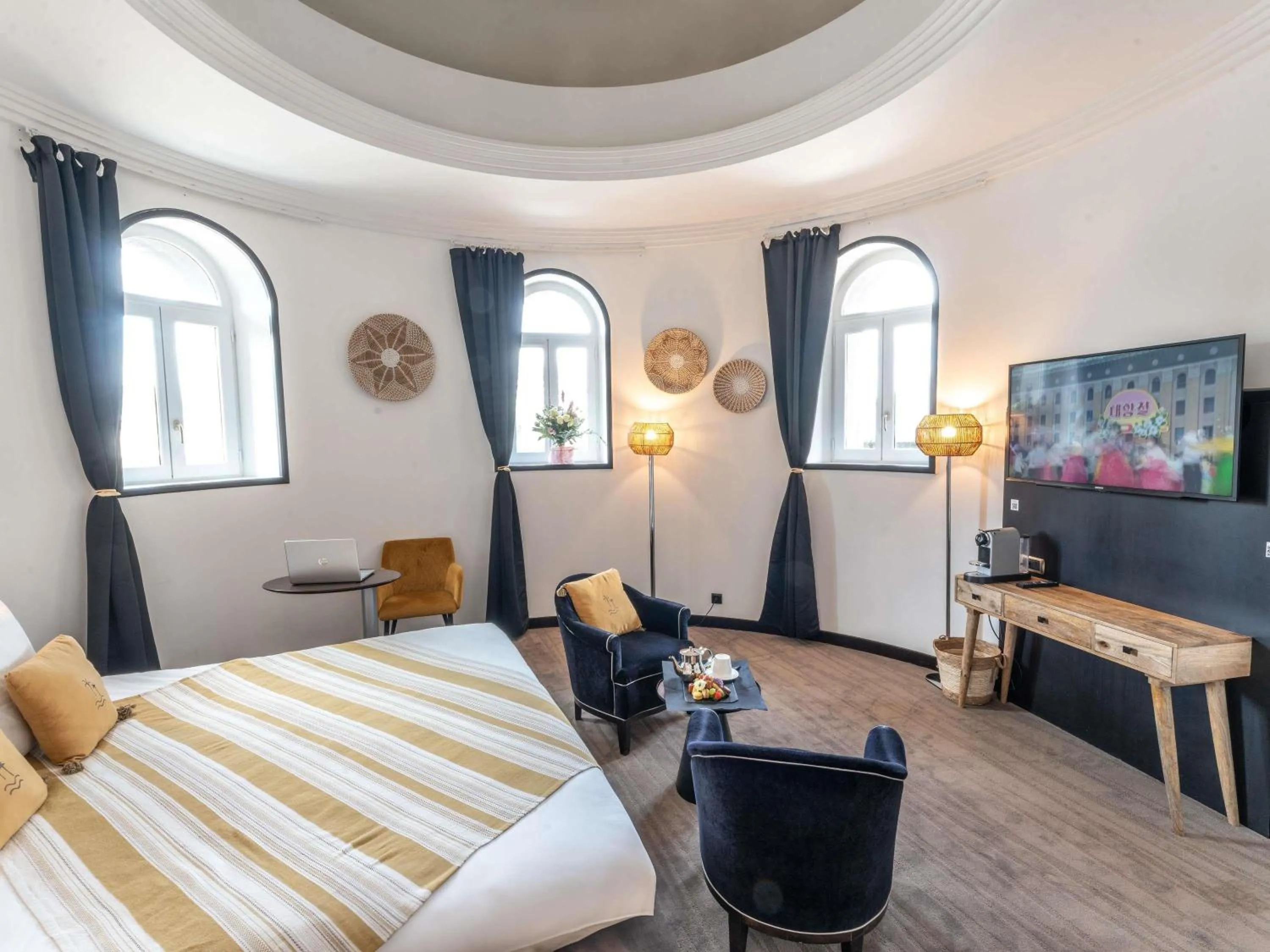 Bedroom, Bed in Mercure Le Mans Centre