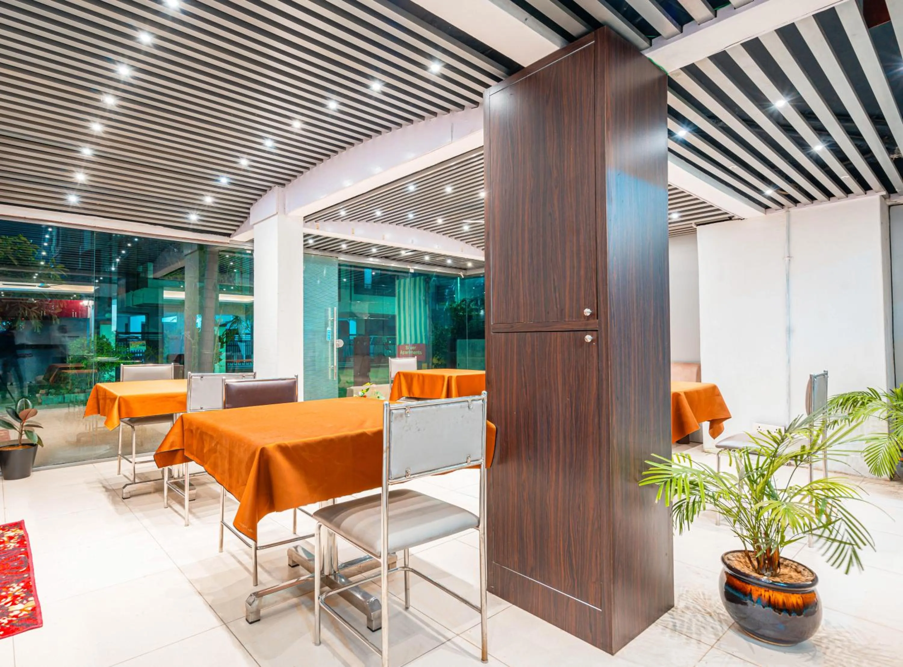 Dining area in Treebo Silver Apartment