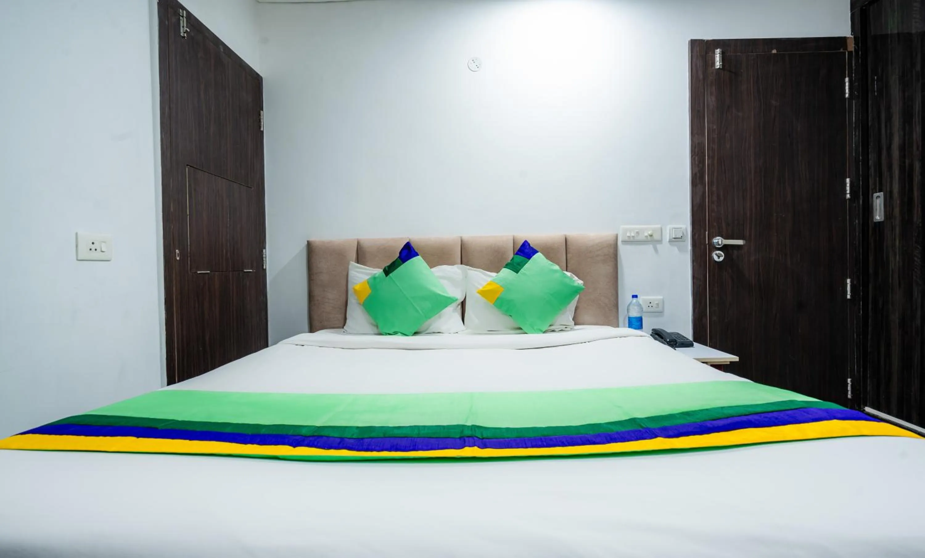 Bedroom, Bed in Treebo Silver Apartment