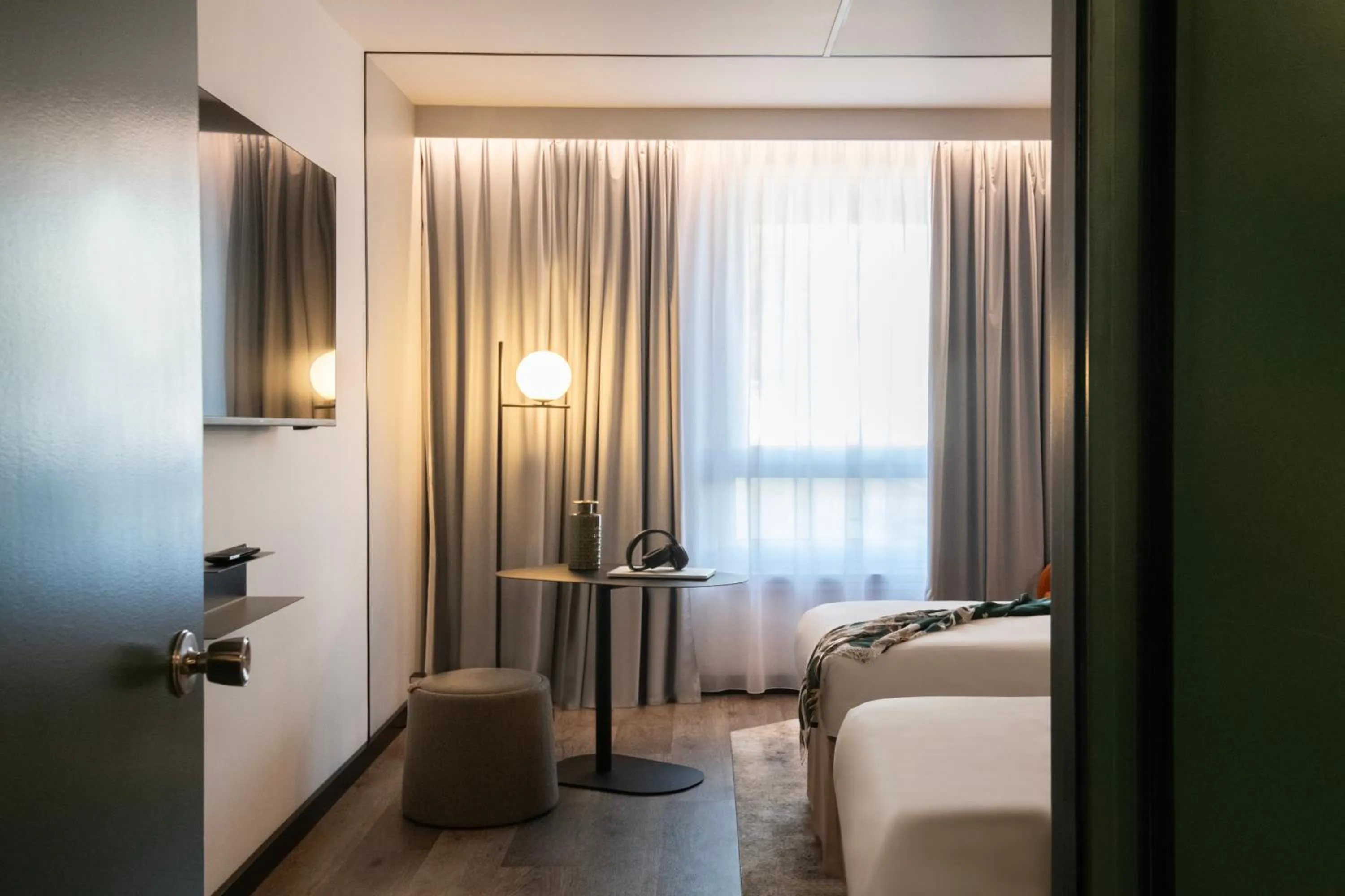 Bedroom, Bed in Novotel Nice Aéroport Cap 3000