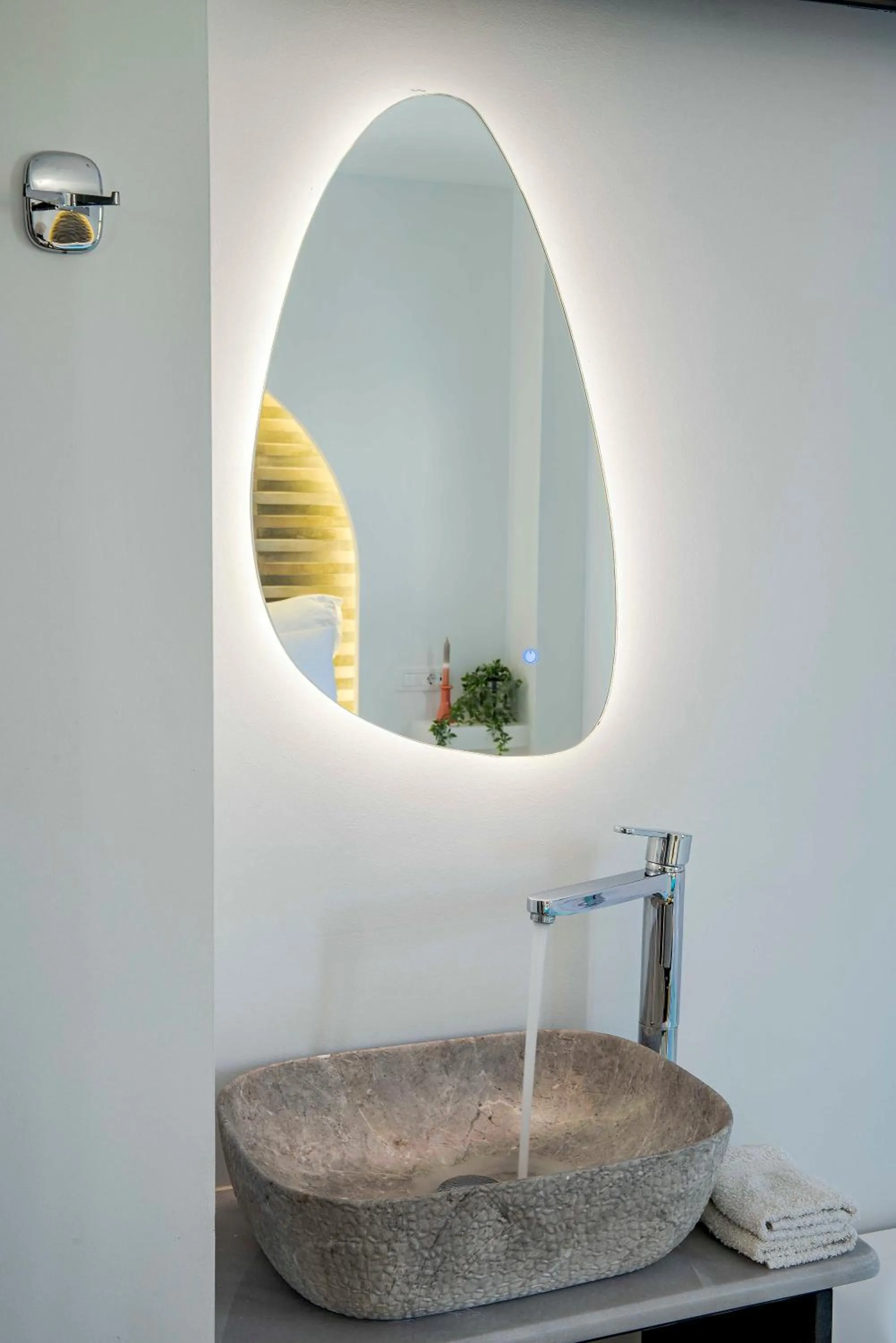 BlackStone Luxury Suites