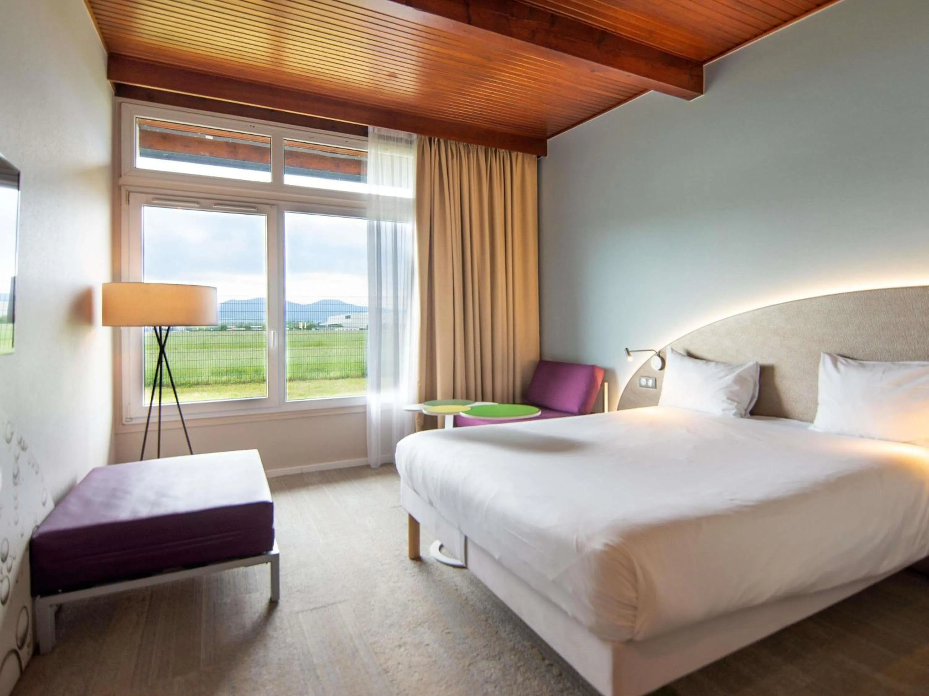 Bedroom, Bed in Ibis Styles Colmar Nord