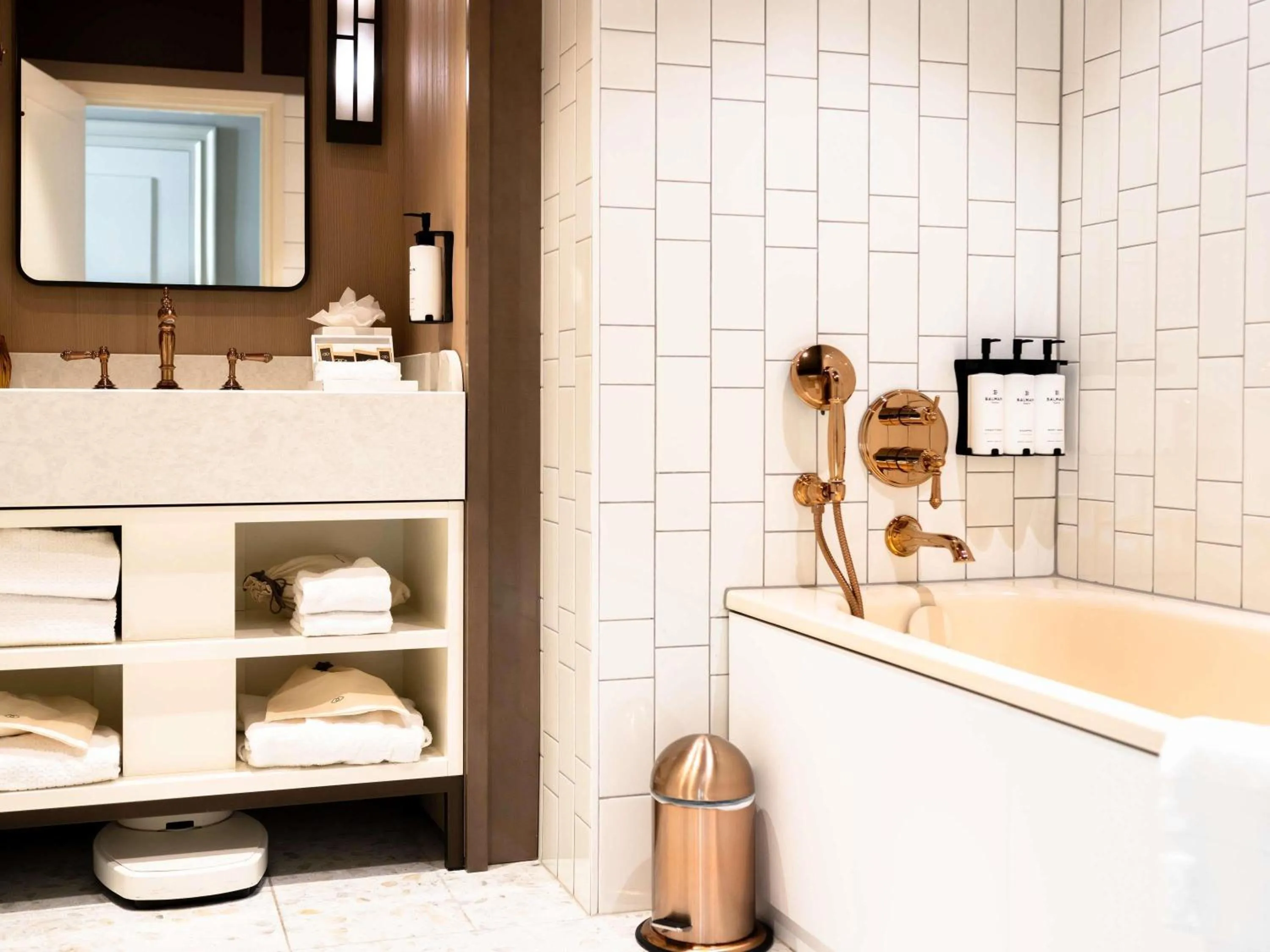 Bedroom in Sofitel Le Scribe Paris Opera