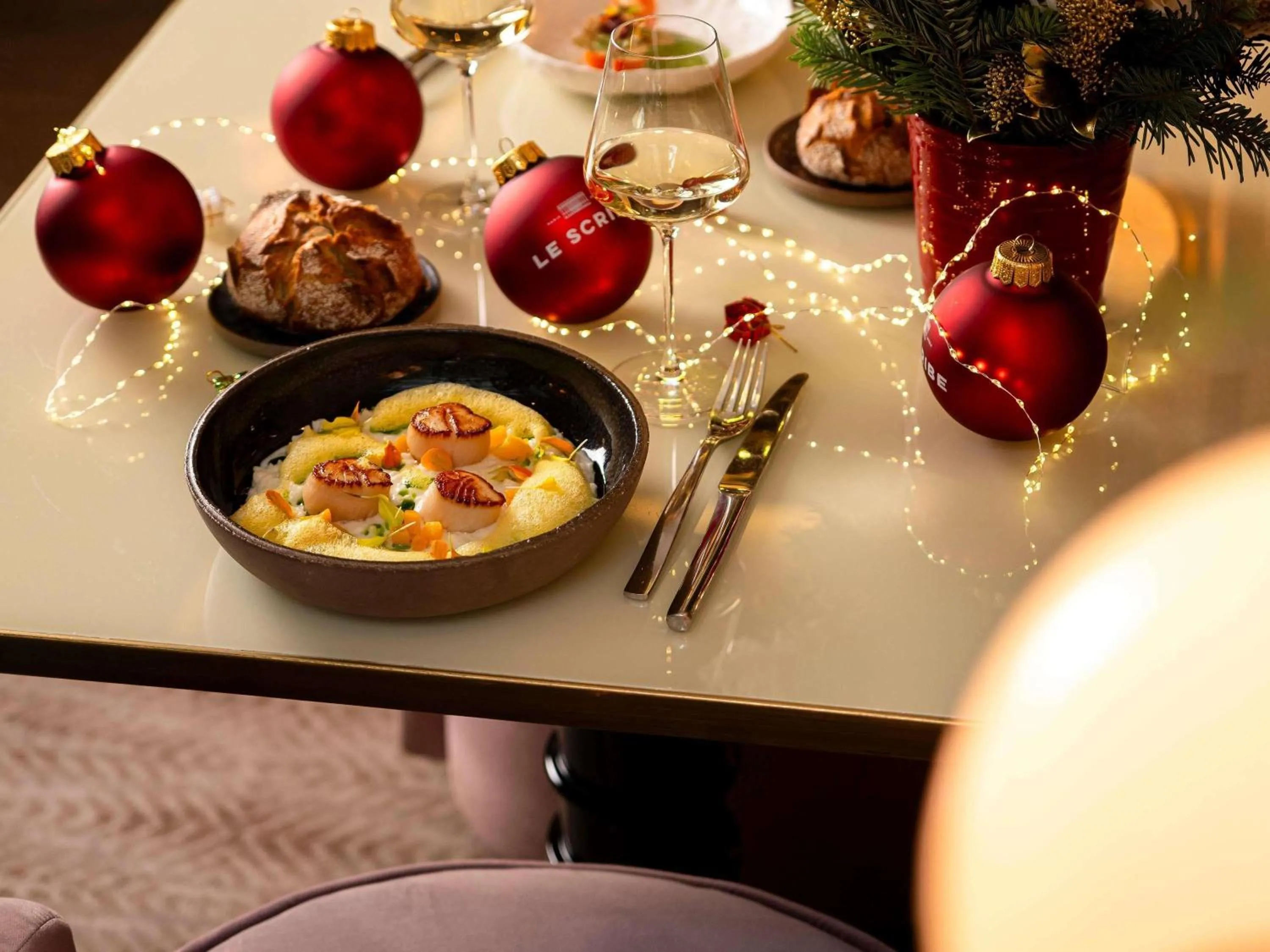 Restaurant/places to eat in Sofitel Le Scribe Paris Opera