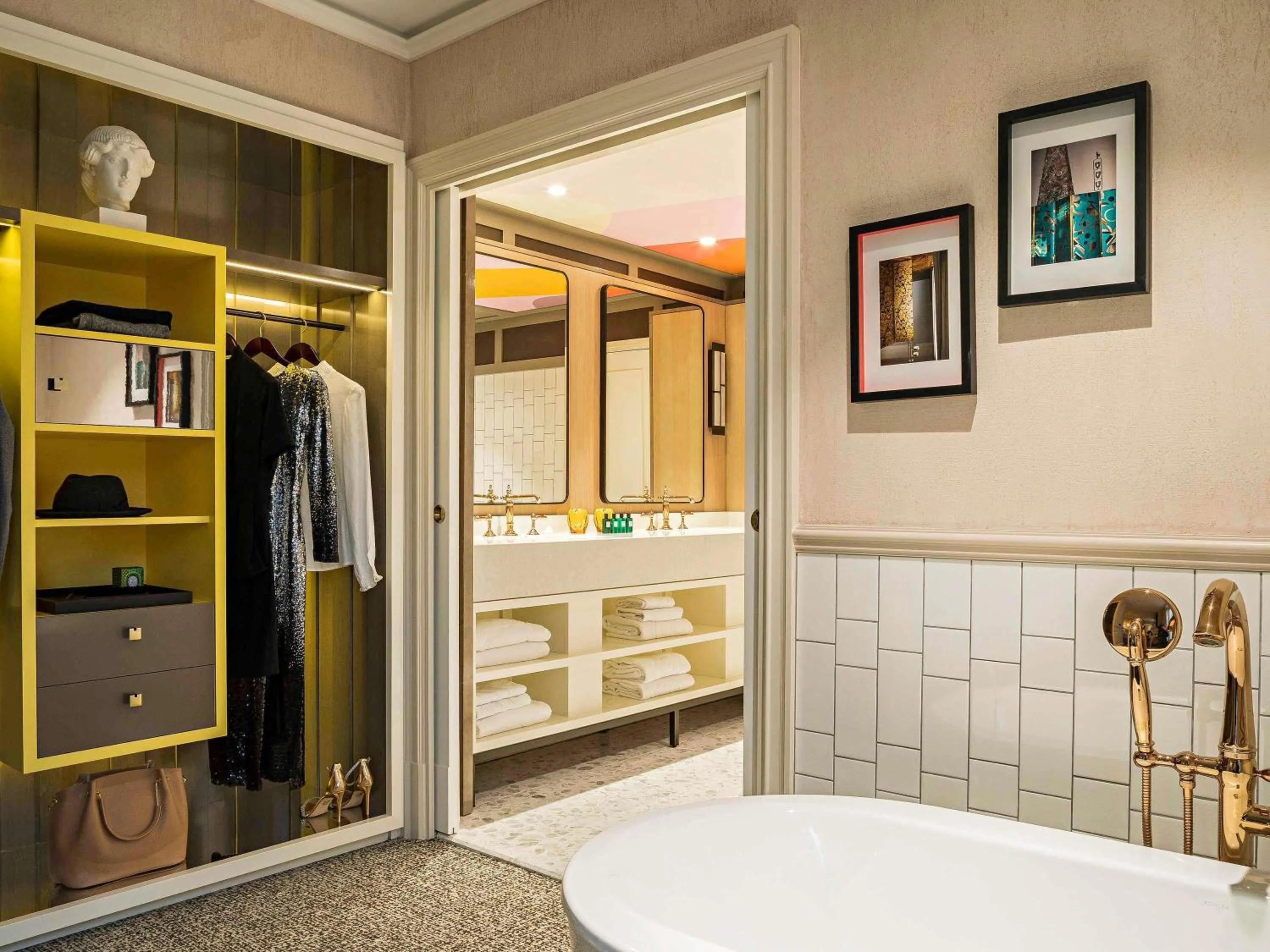 Bedroom in Sofitel Le Scribe Paris Opera